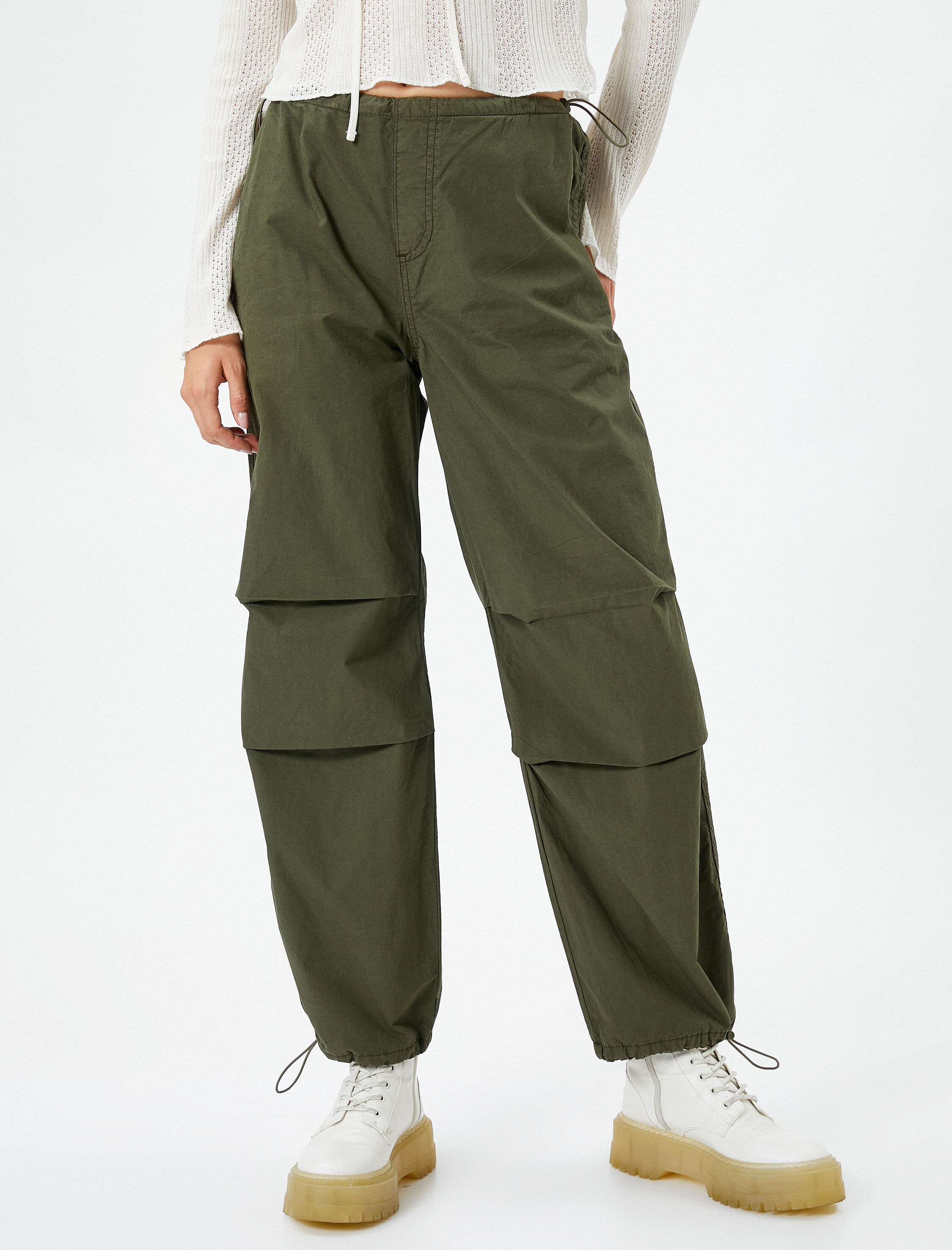   Paraşüt Pantolon Beli ve Paçası Lastikli Stoperli