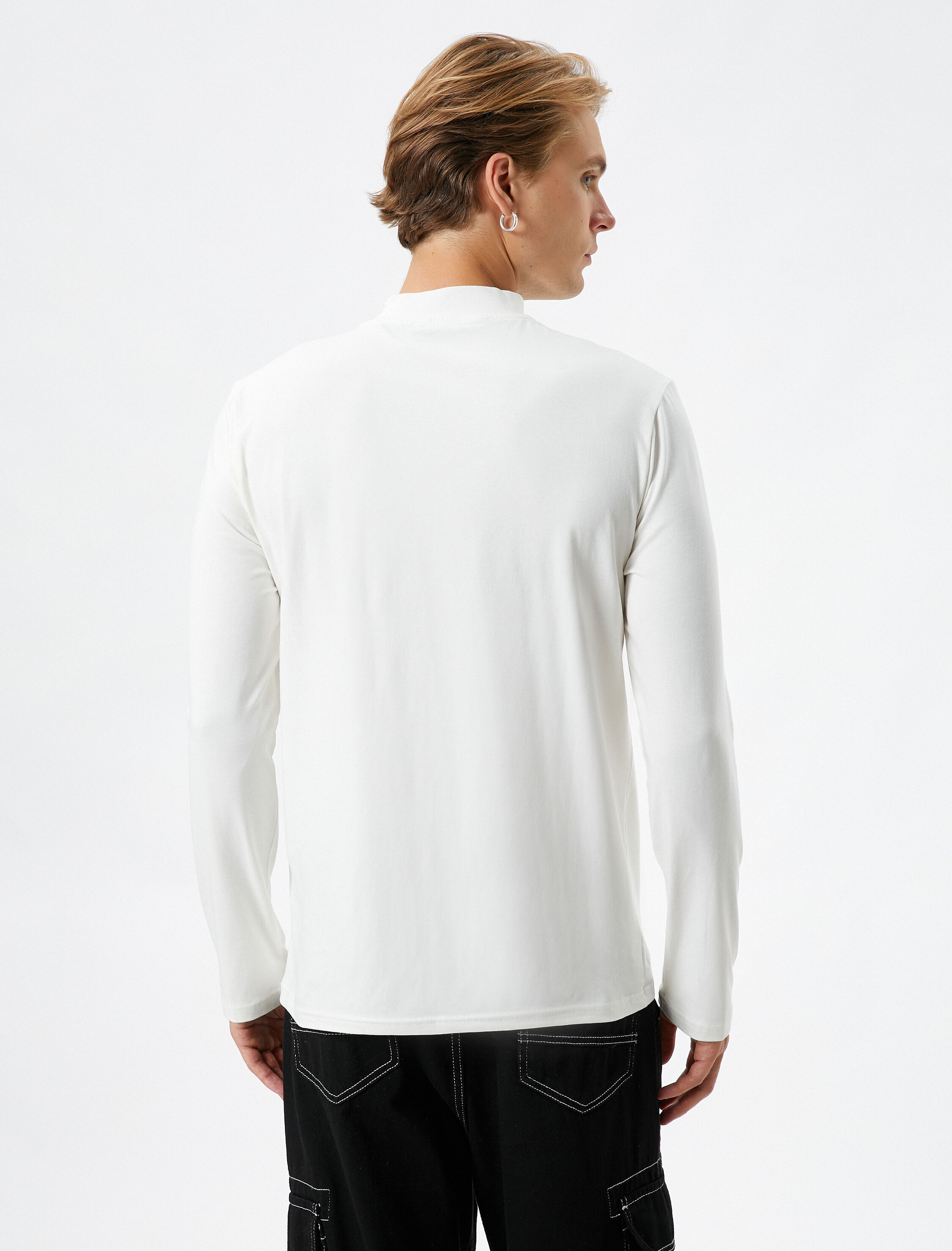   Uzun Kollu Tişört Basic Yarım Balıkçı Yaka