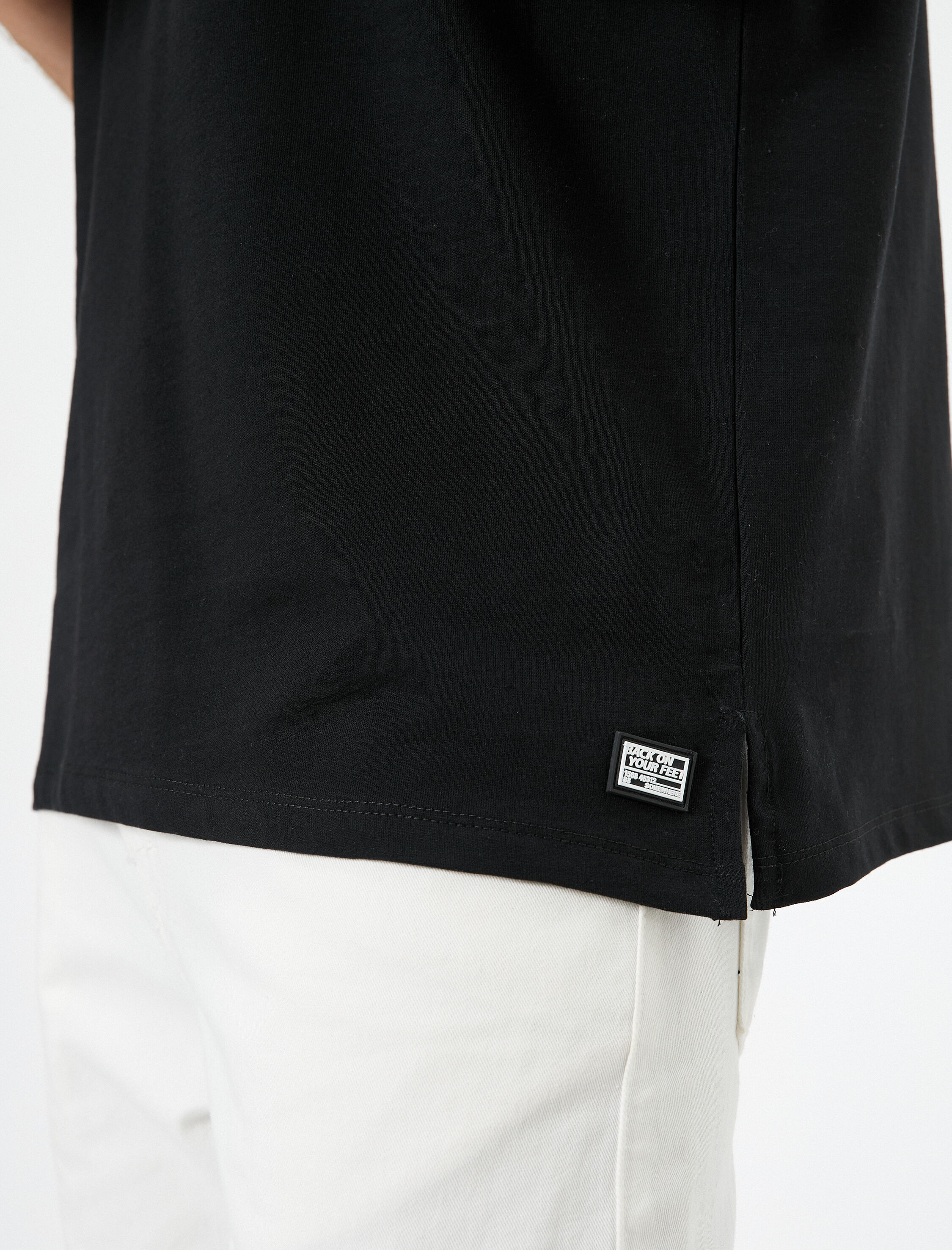   Basic Tişört Bisiklet Yaka Kısa Kollu Dikiş Detaylı Pamuklu