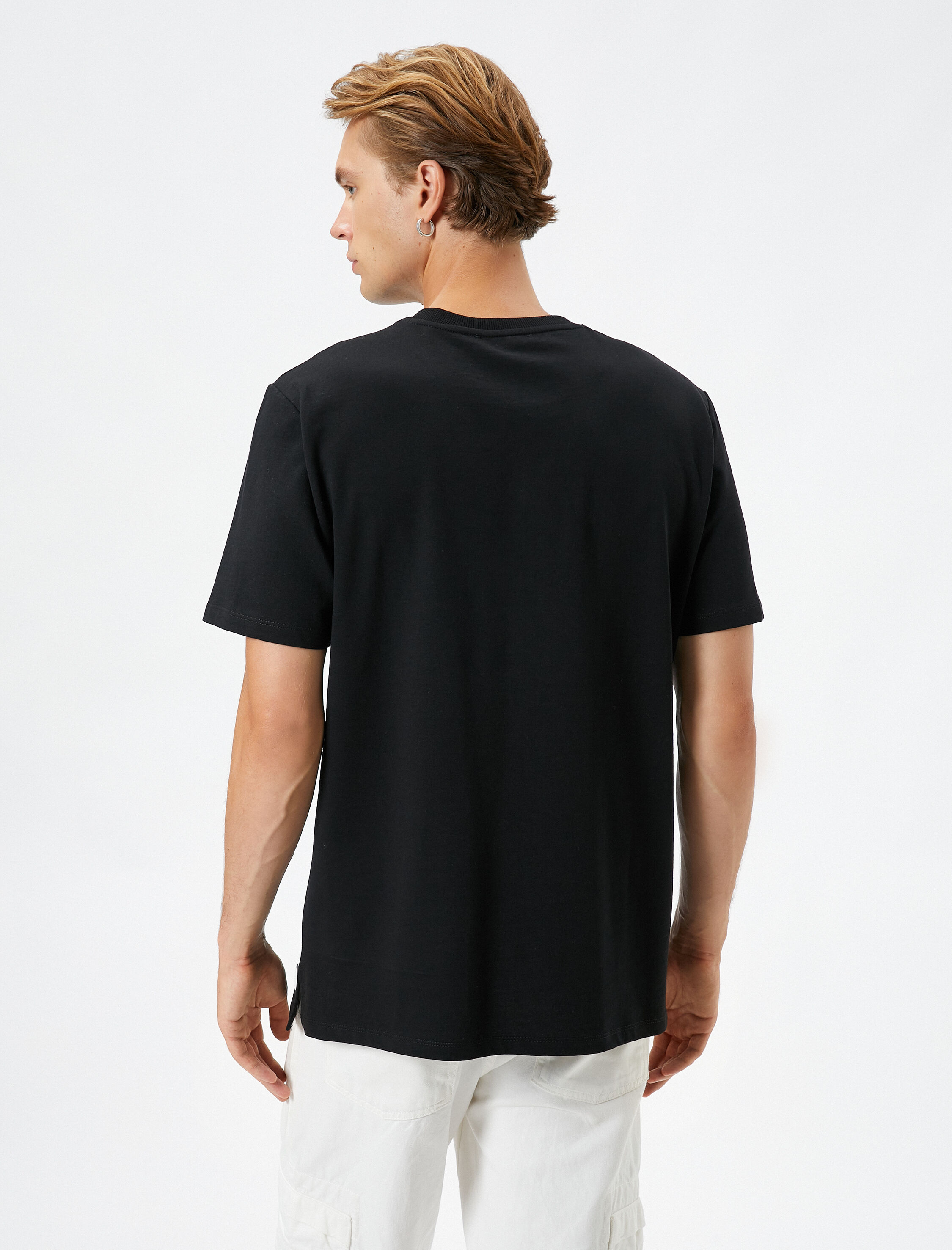   Basic Tişört Bisiklet Yaka Kısa Kollu Dikiş Detaylı Pamuklu