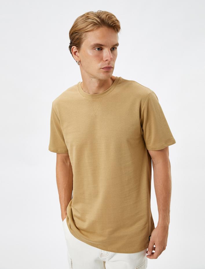  Basic Tişört Bisiklet Yaka Kısa Kollu Dikiş Detaylı Pamuklu