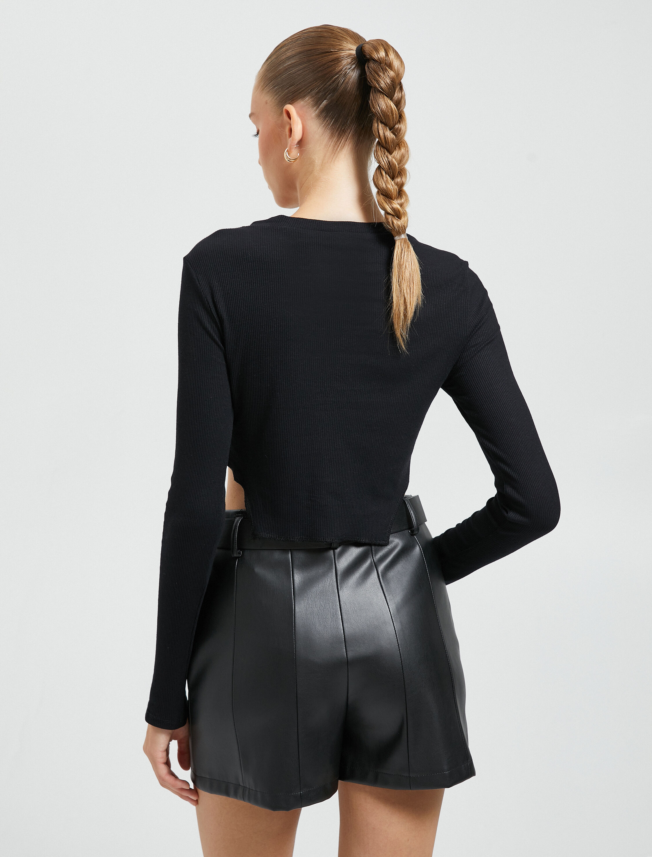 Uzun Kollu Body Choker Yaka Zincir Detaylı Korse Görünümlü