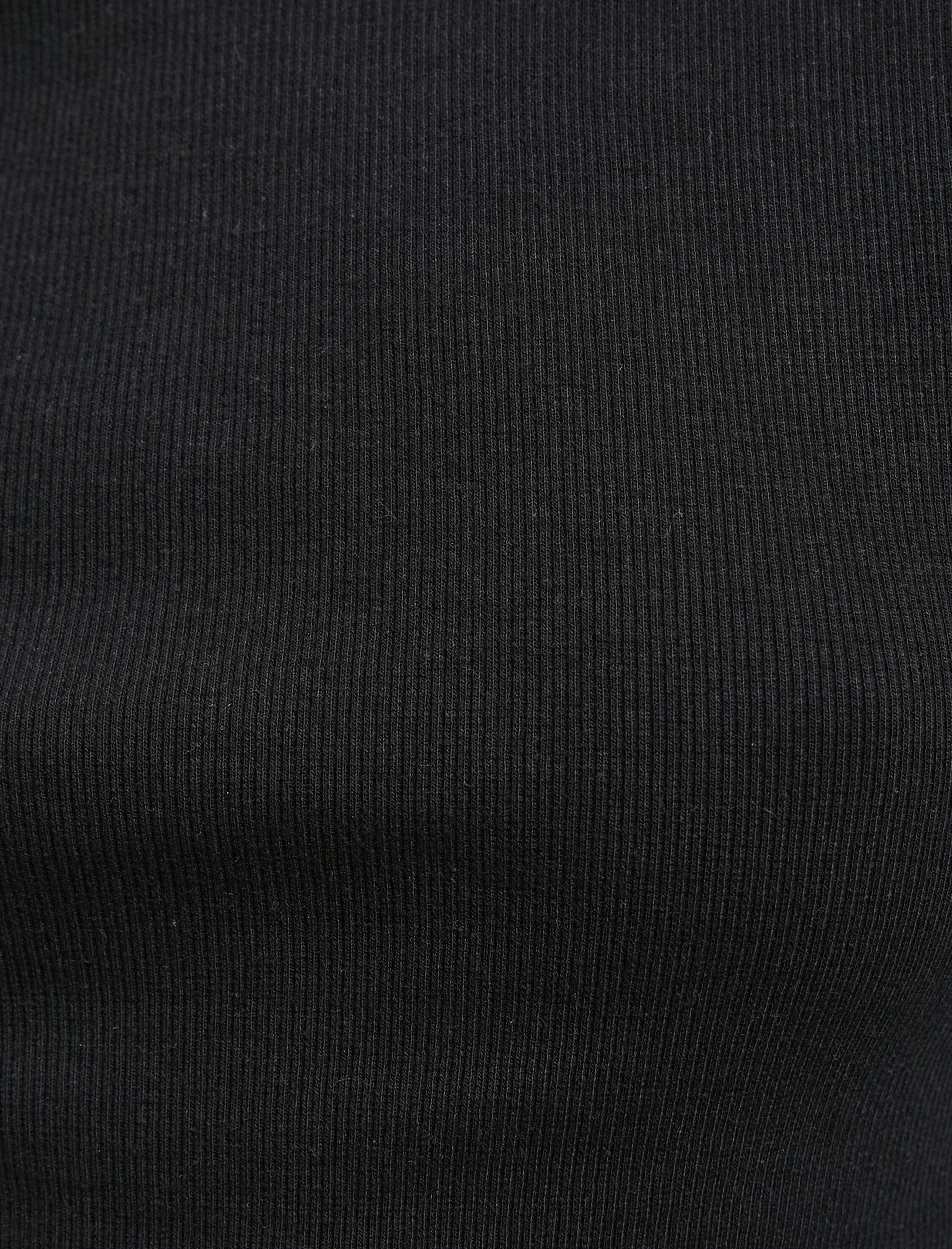   Uzun Kollu Tişört Crop Slim Fit Metal Aksesuarlı