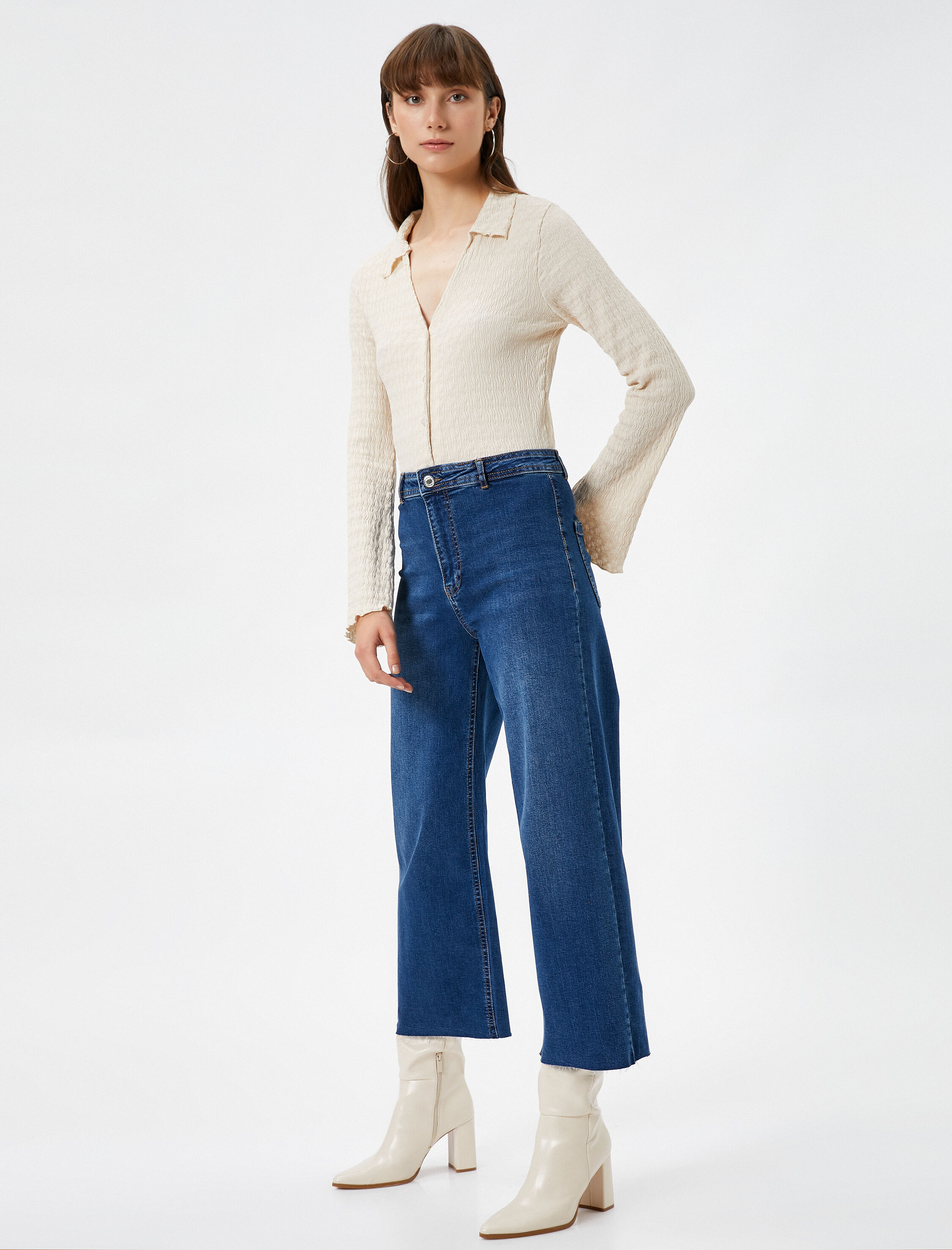   Kısa İspanyol Paça Kot Pantolon Normal Bel - Sandra Jean