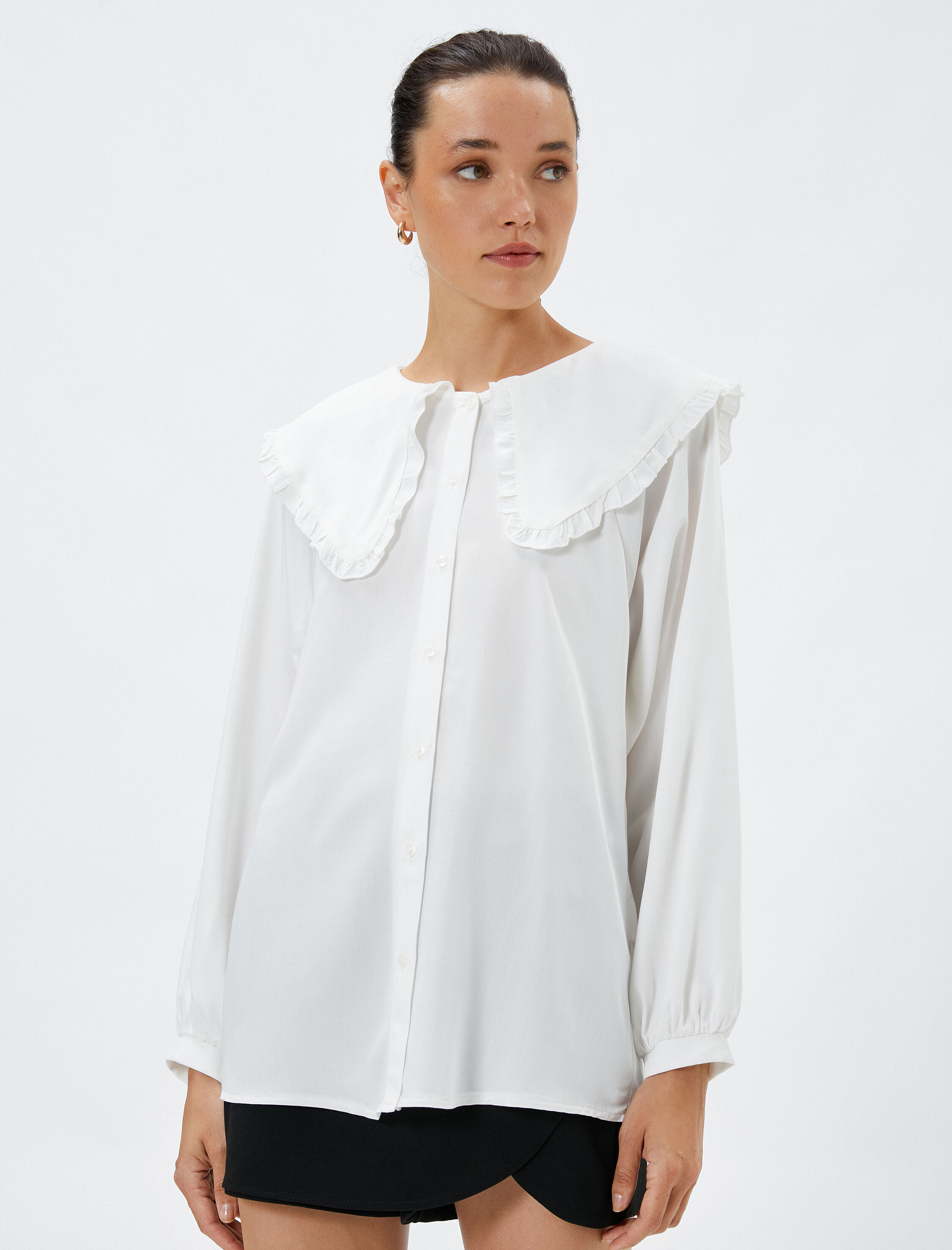   Bebe Yaka Gömlek Balon Kollu Düğmeli Viskon