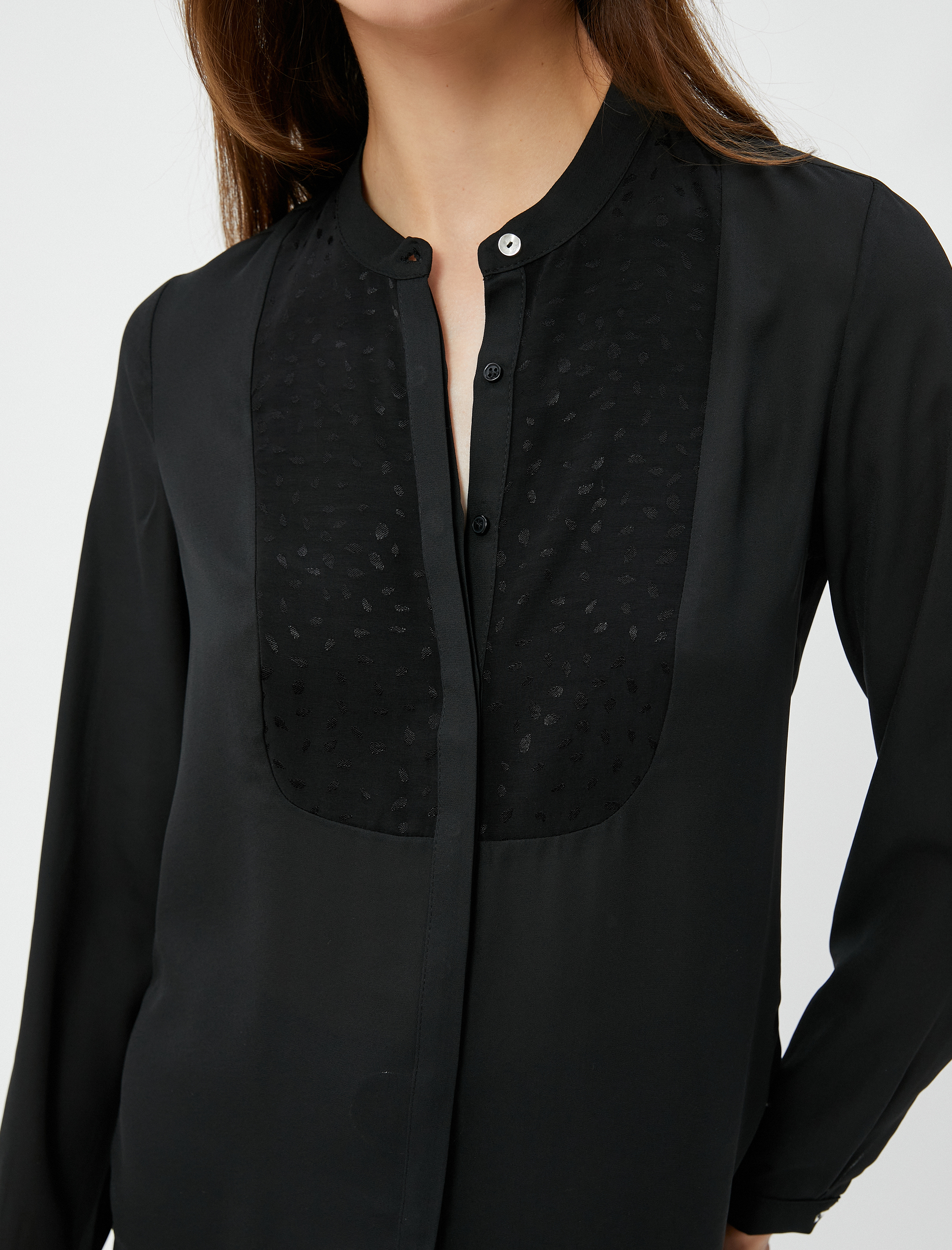   Hakim Yaka Gömlek İki Farklı Kumaş