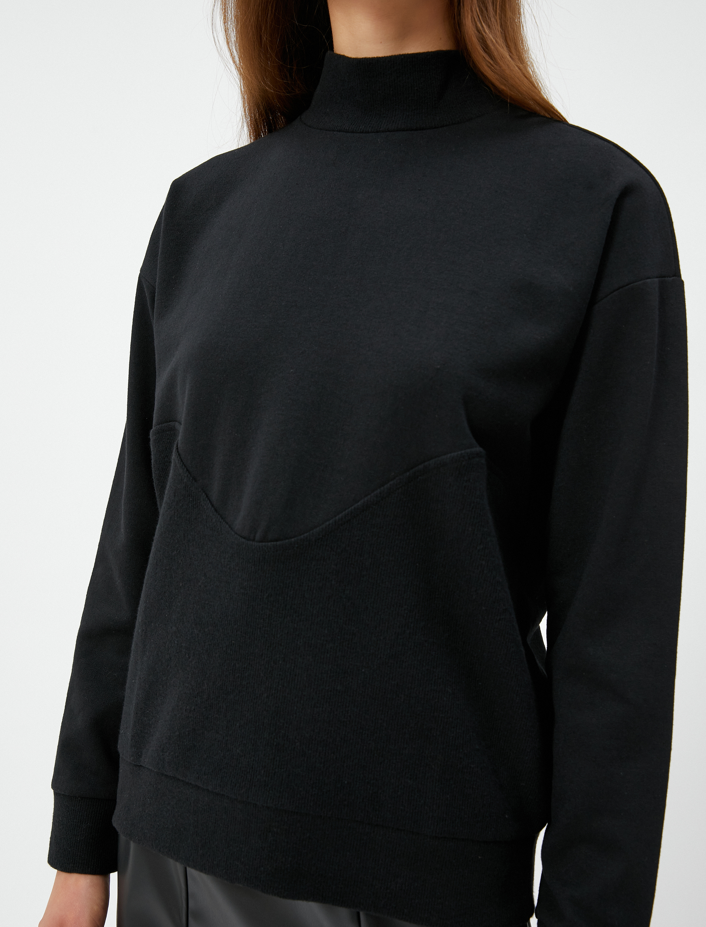   Dik Yaka Sweatshirt Dokulu Uzun Kollu