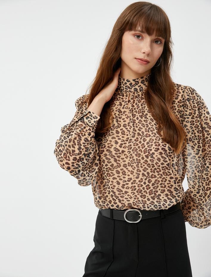  Şifon Bluz Hakim Yaka Balon Kollu Leopar Desenli