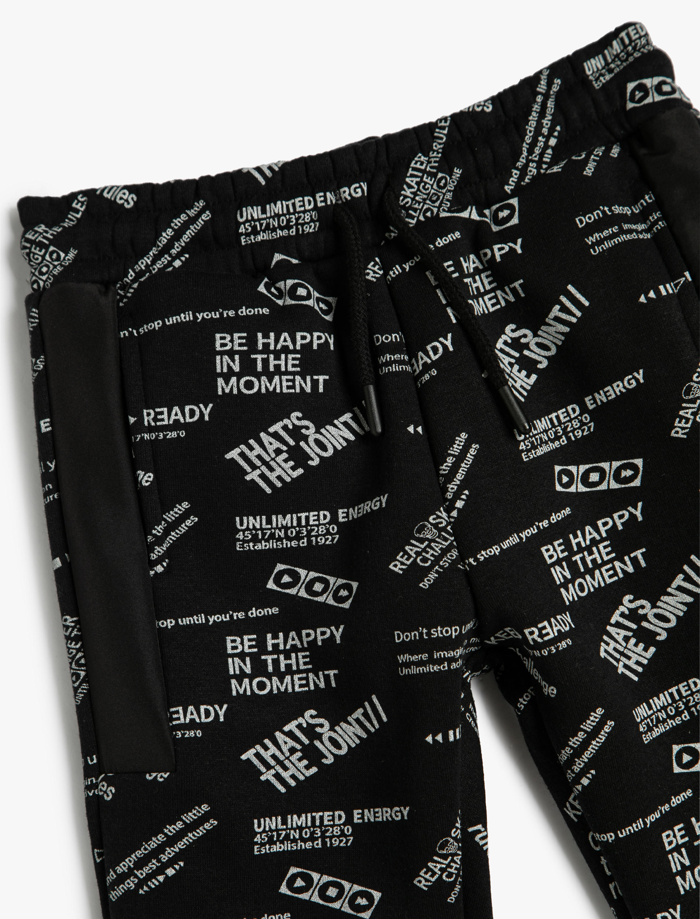  Erkek Çocuk Jogger Eşofman Altı Beli Bağlamalı Cepli Slogan Baskılı Şardonlu