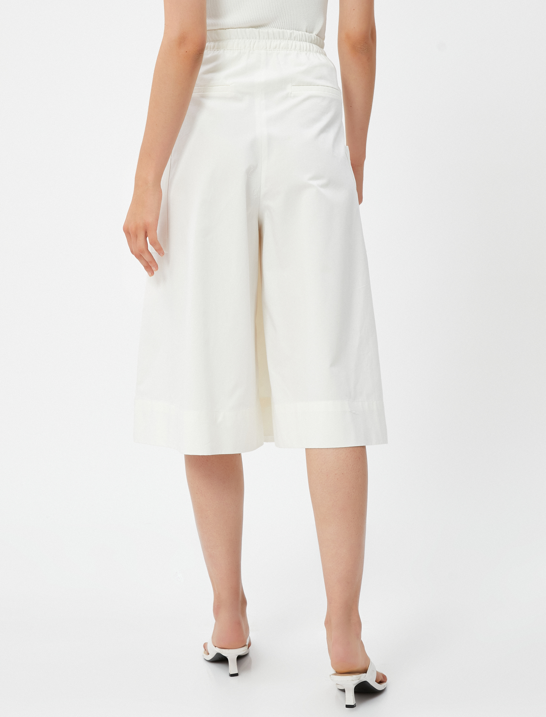   Bermuda Şort Etek Geniş Paça Normal Bel Cep Detaylı Pamuklu