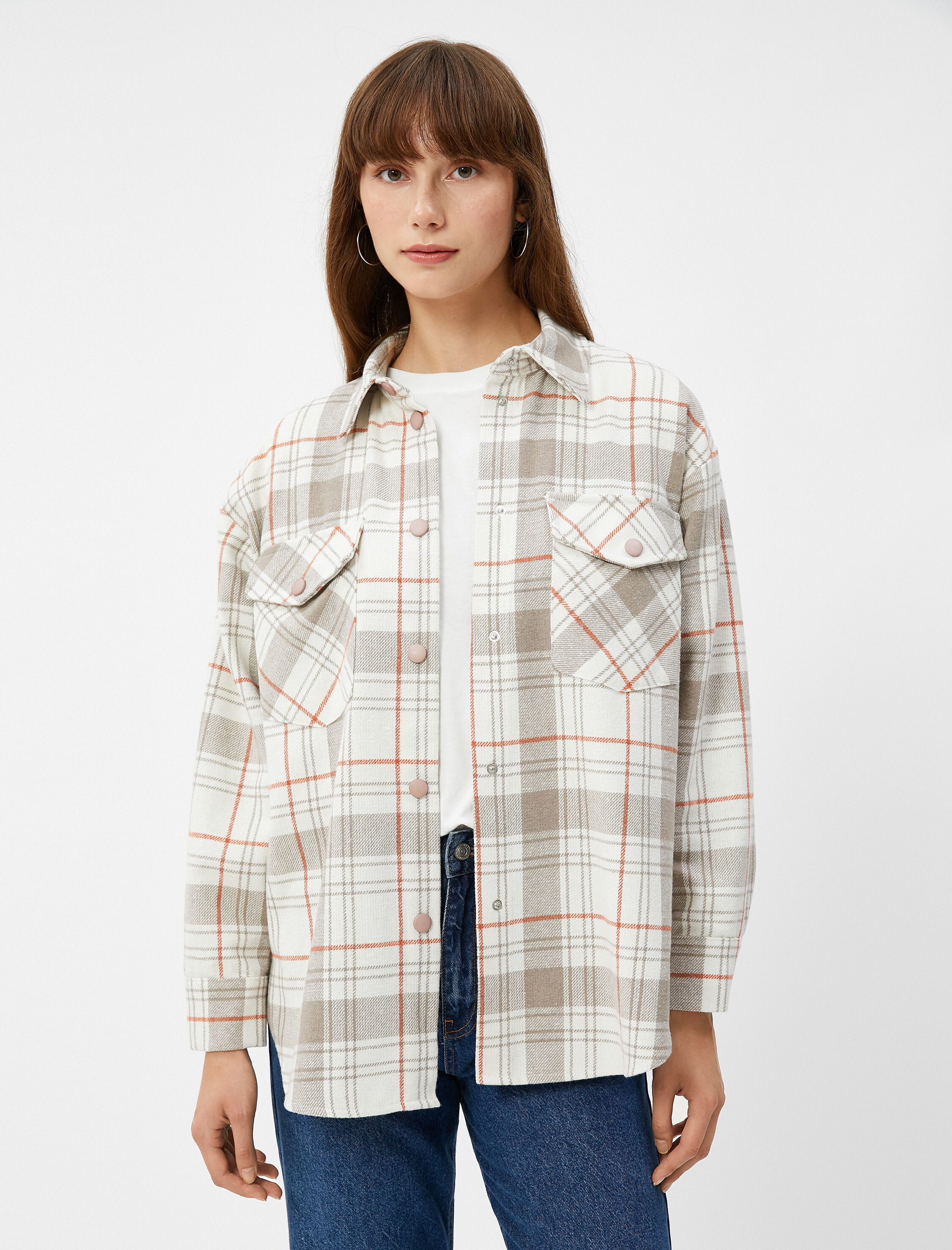   Uzun Kollu Gömlek Kapaklı Cepli Çıtçıt Kapama