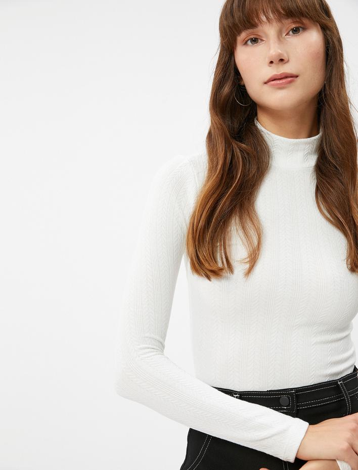  Uzun Kollu Tişört Yarım Balıkçı Yaka Dokulu Slim Fit