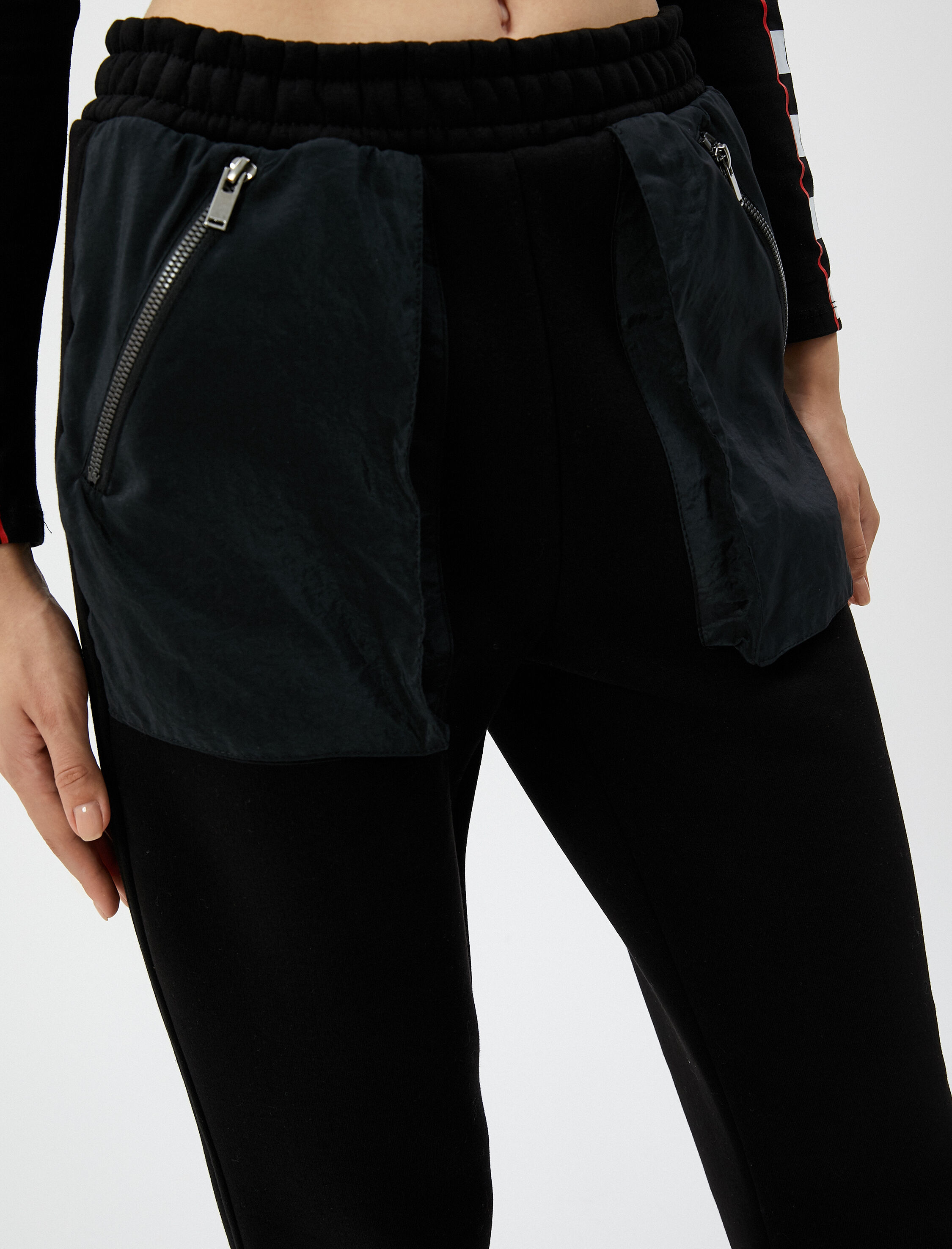   Şardonlu Jogger Eşofman Altı Fermuarlı Cep Detaylı Beli Lastikli