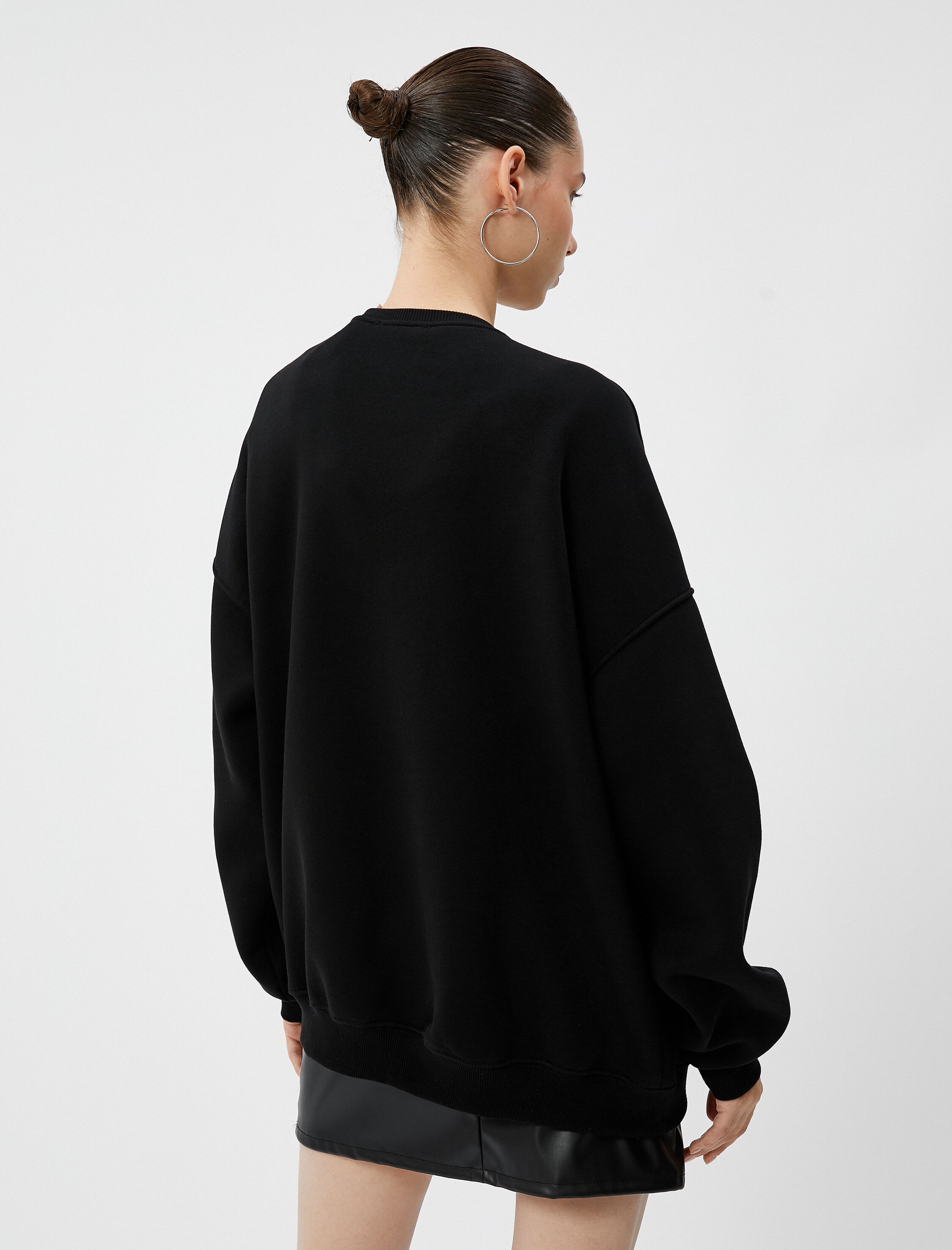   Kolej Sweatshirt Şardonlu Dik Yaka Uzun Kollu Rahat Kesim