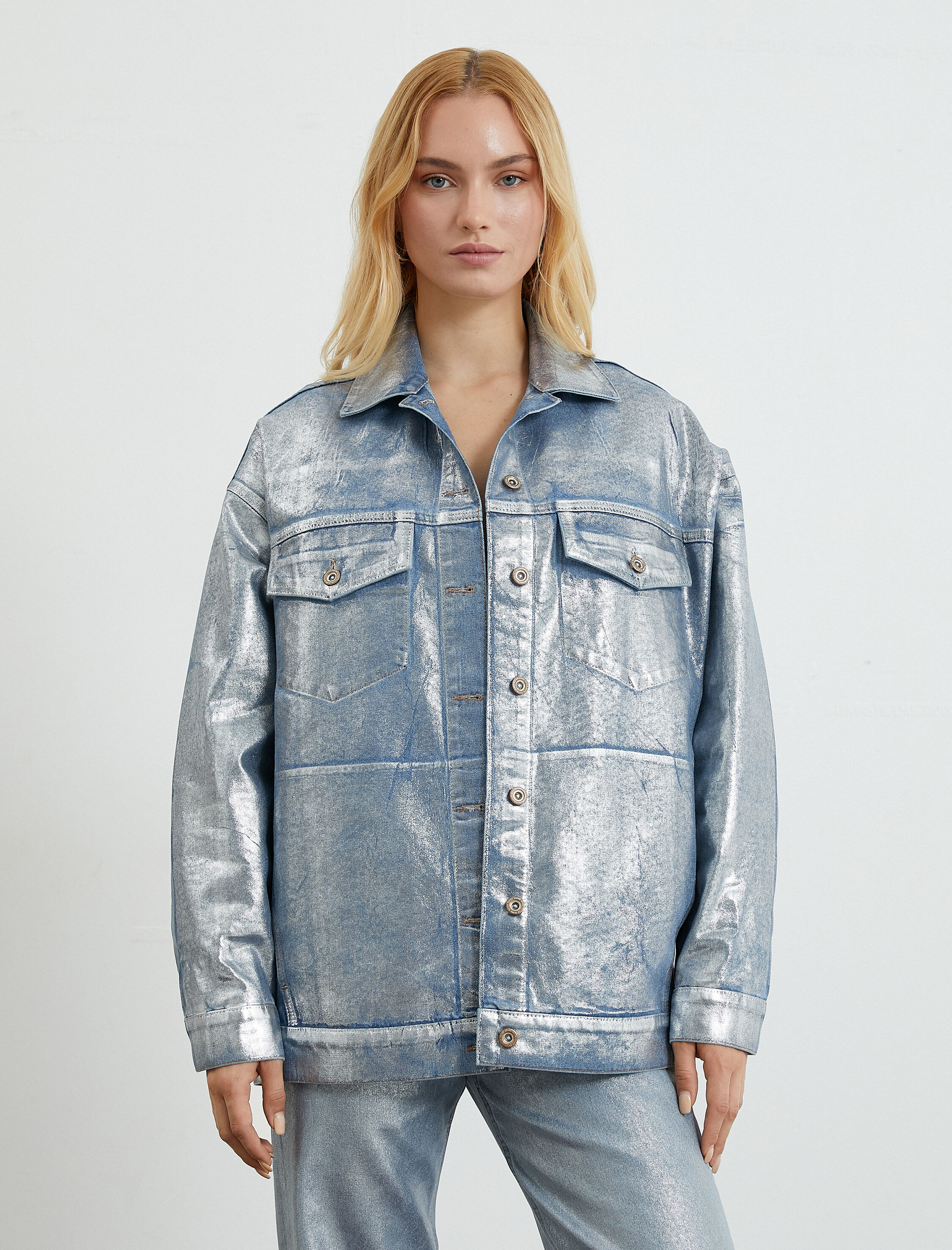   Kot Ceket Metalik Görünümlü Cep Detaylı Rahat Kesim Metal Düğmeli