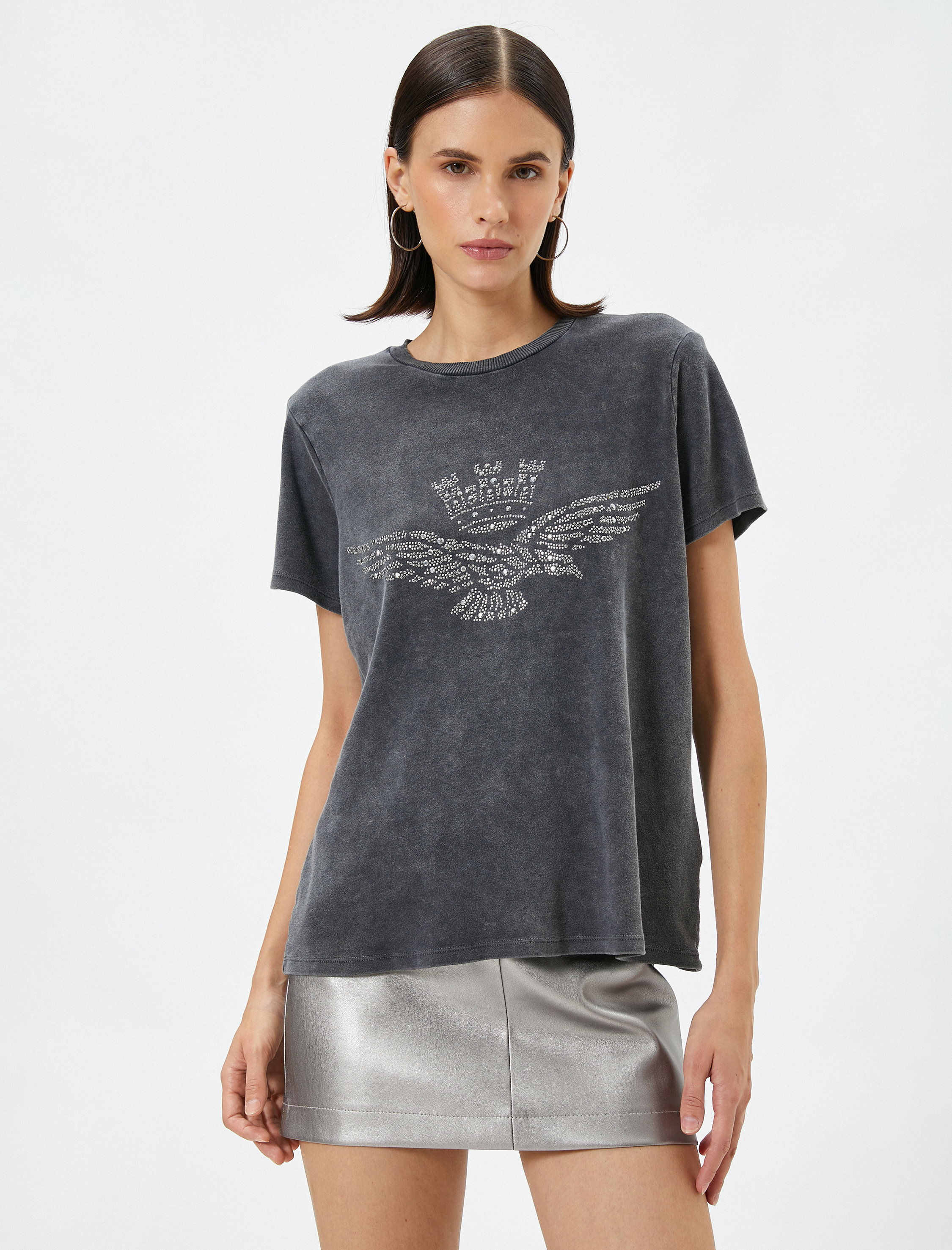   Parlak Taş İşlemeli Tişört Bisiklet Yaka Kısa Kollu Yıkamalı Pamuklu