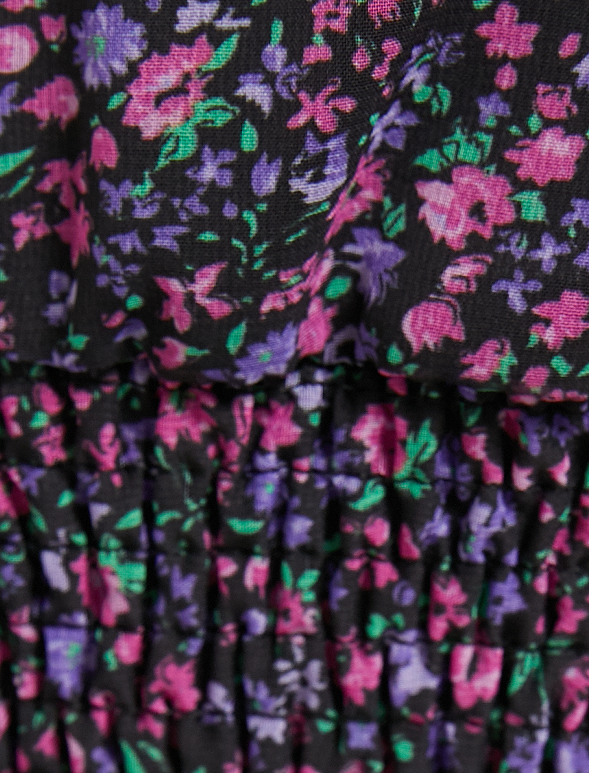   Çiçekli Mini Elbise Uzun Tül Kollu Astarlı Kare Yaka Katlı