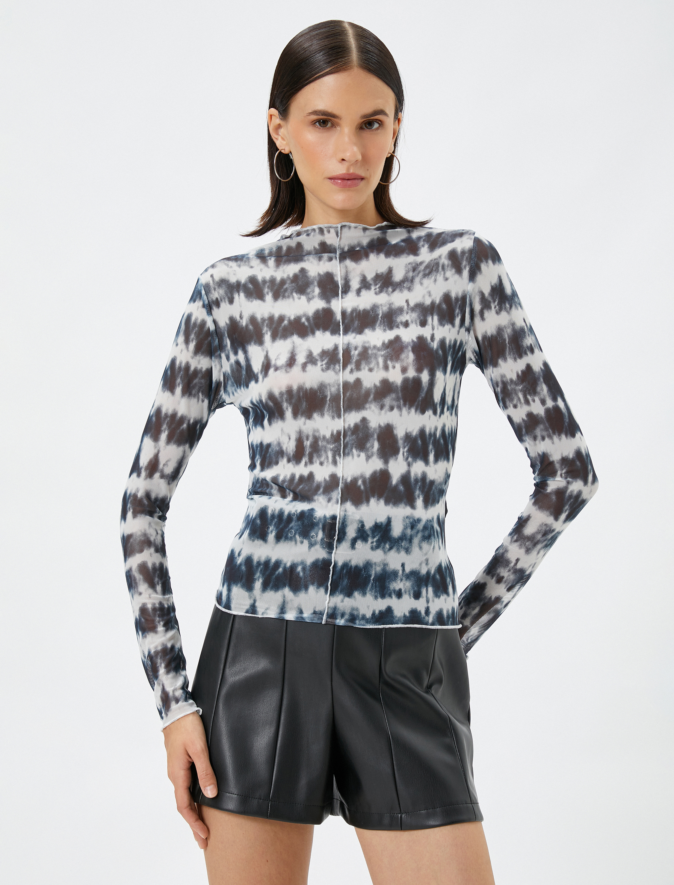   Uzun Kollu Tişört Batik Desenli Slim Fit