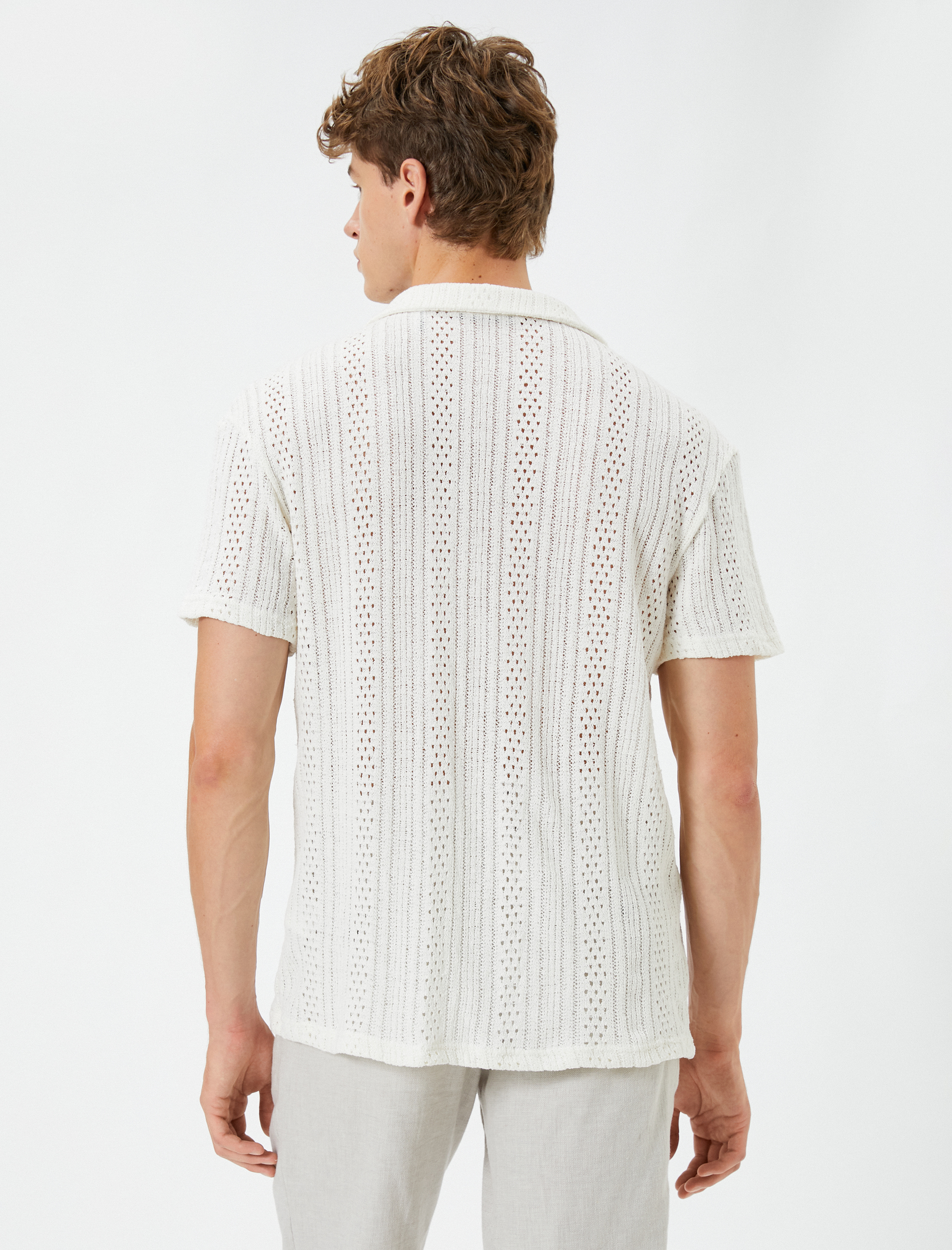   Oversize Gömlek Kısa Kollu Devrik Yaka Ajurlu