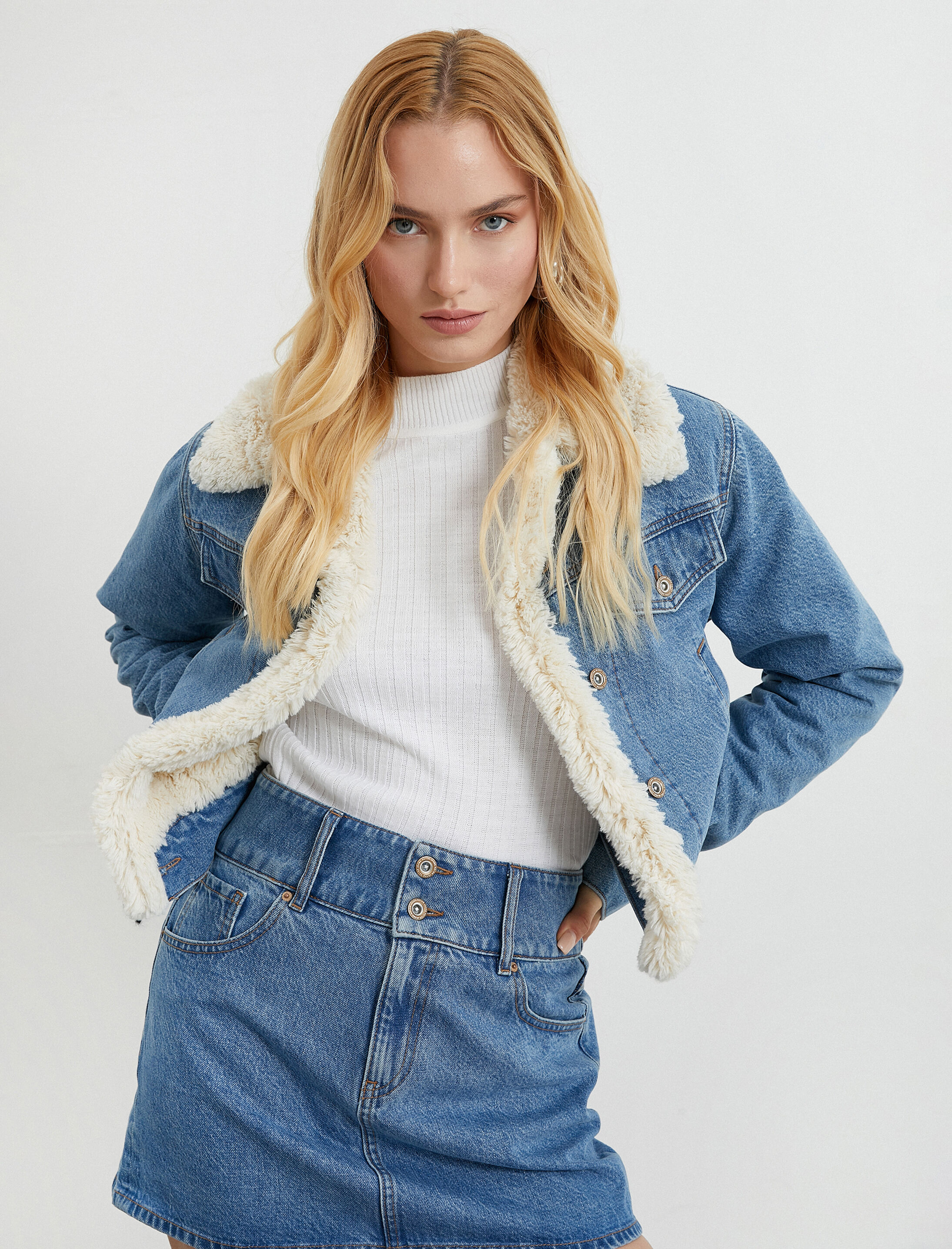   Kot Ceket Suni Kürk Yaka Astarlı Cepli