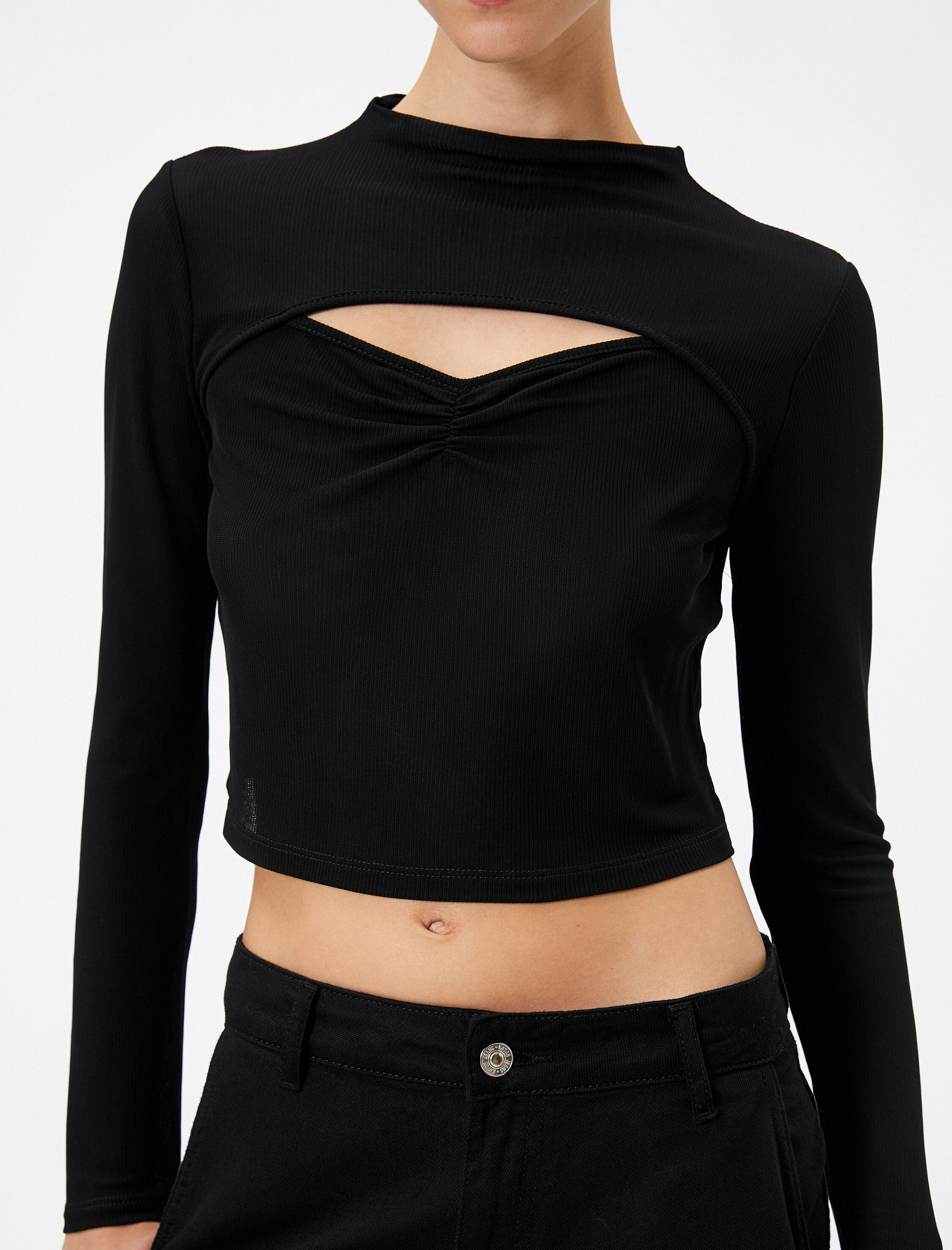 Crop Body Uzun Kollu Pencere Detaylı Drapeli