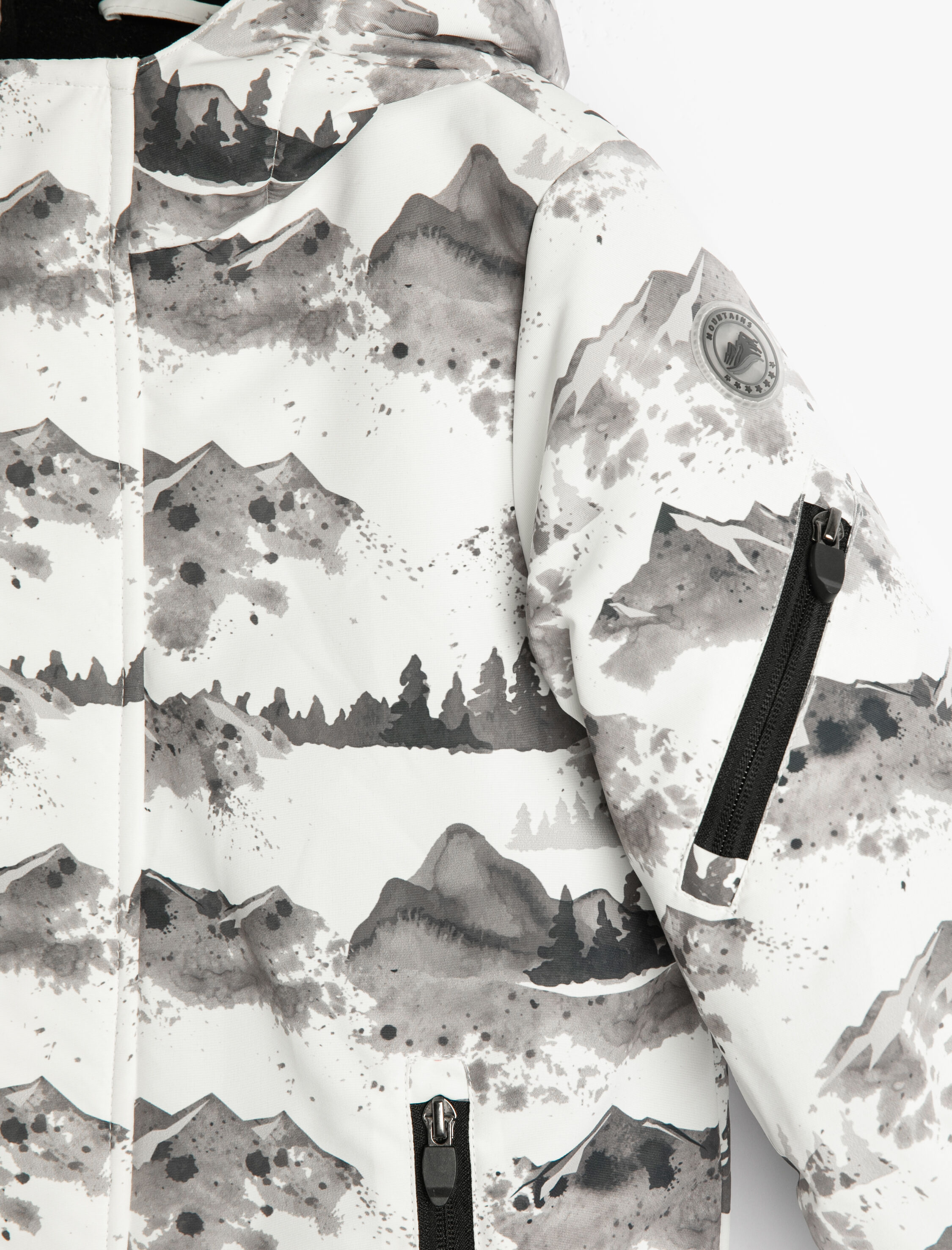  Erkek Çocuk Kapşonlu Şişme Mont Polar Astarlı Baskılı Lastik Manşetli Rüzgar Kapaklı Fermuar Detaylı