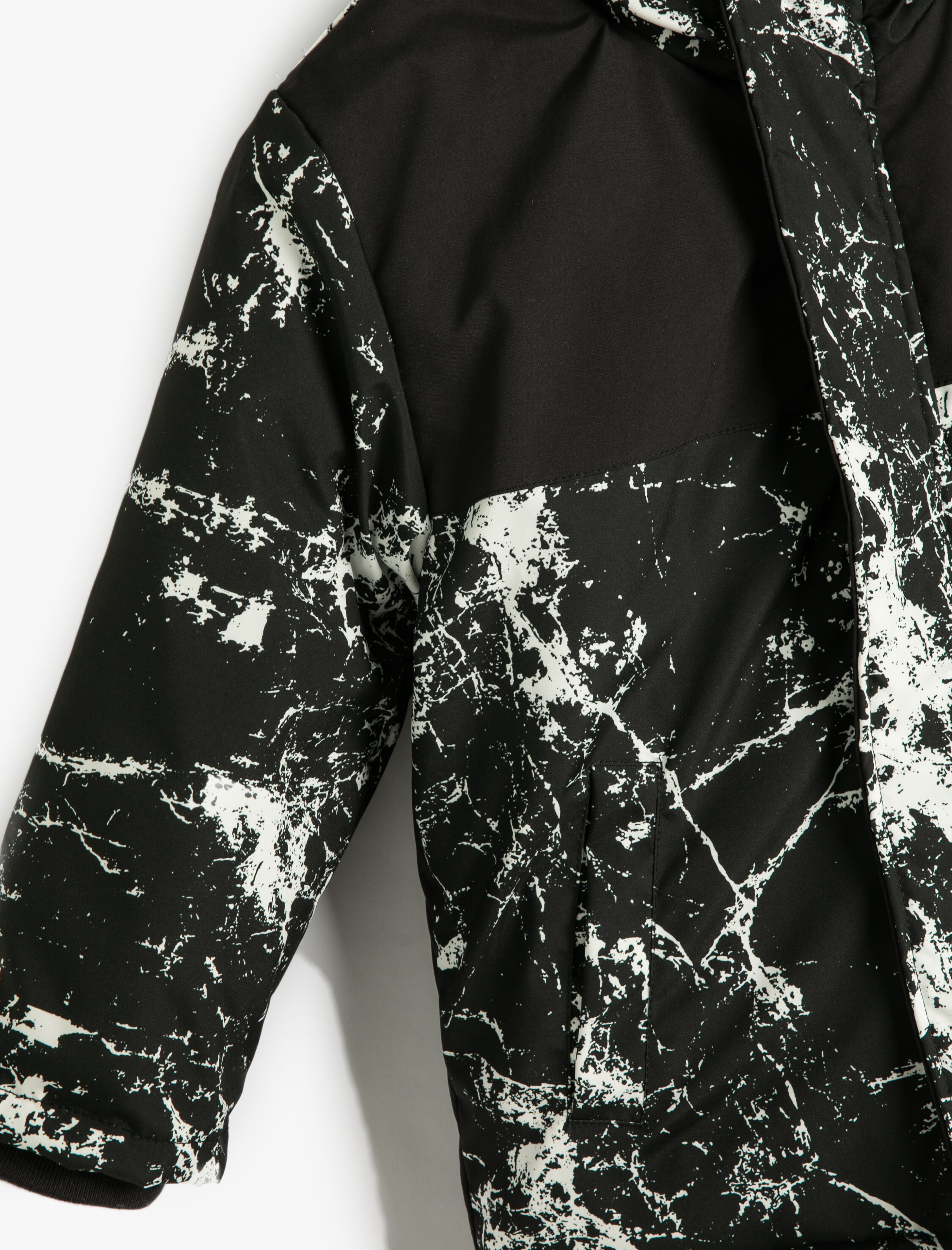  Erkek Çocuk Şişme Mont Kapşonlu Peluş Astarlı Cepli