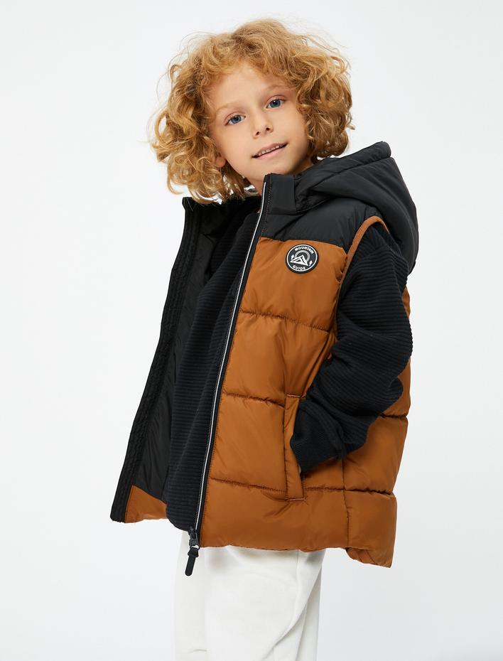 Erkek Çocuk Şişme Yelek Kapşonlu Renk Bloklu Cepli Fermuarlı