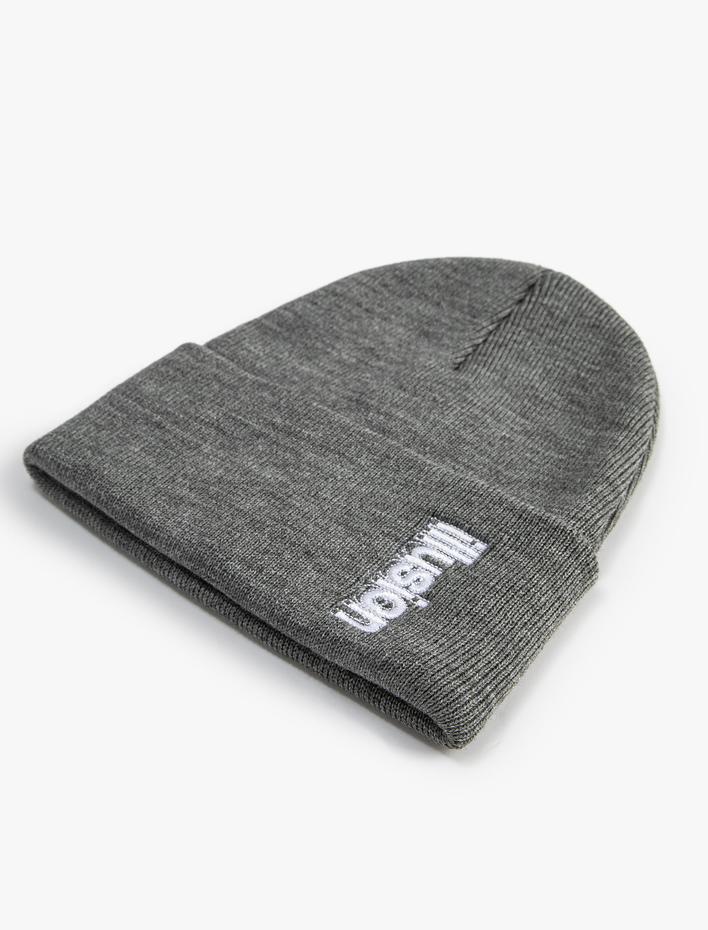 Erkek Örgü Bere Katlamalı Slogan İşlemeli