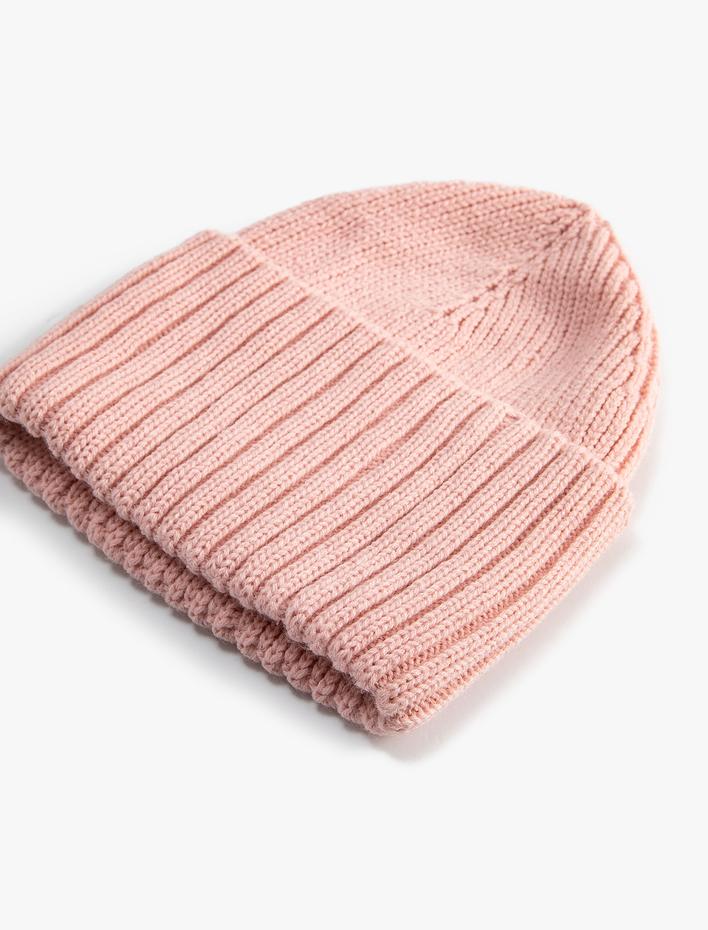 Kadın Lastikli Örgü Bere Kenarları Geniş Katlı