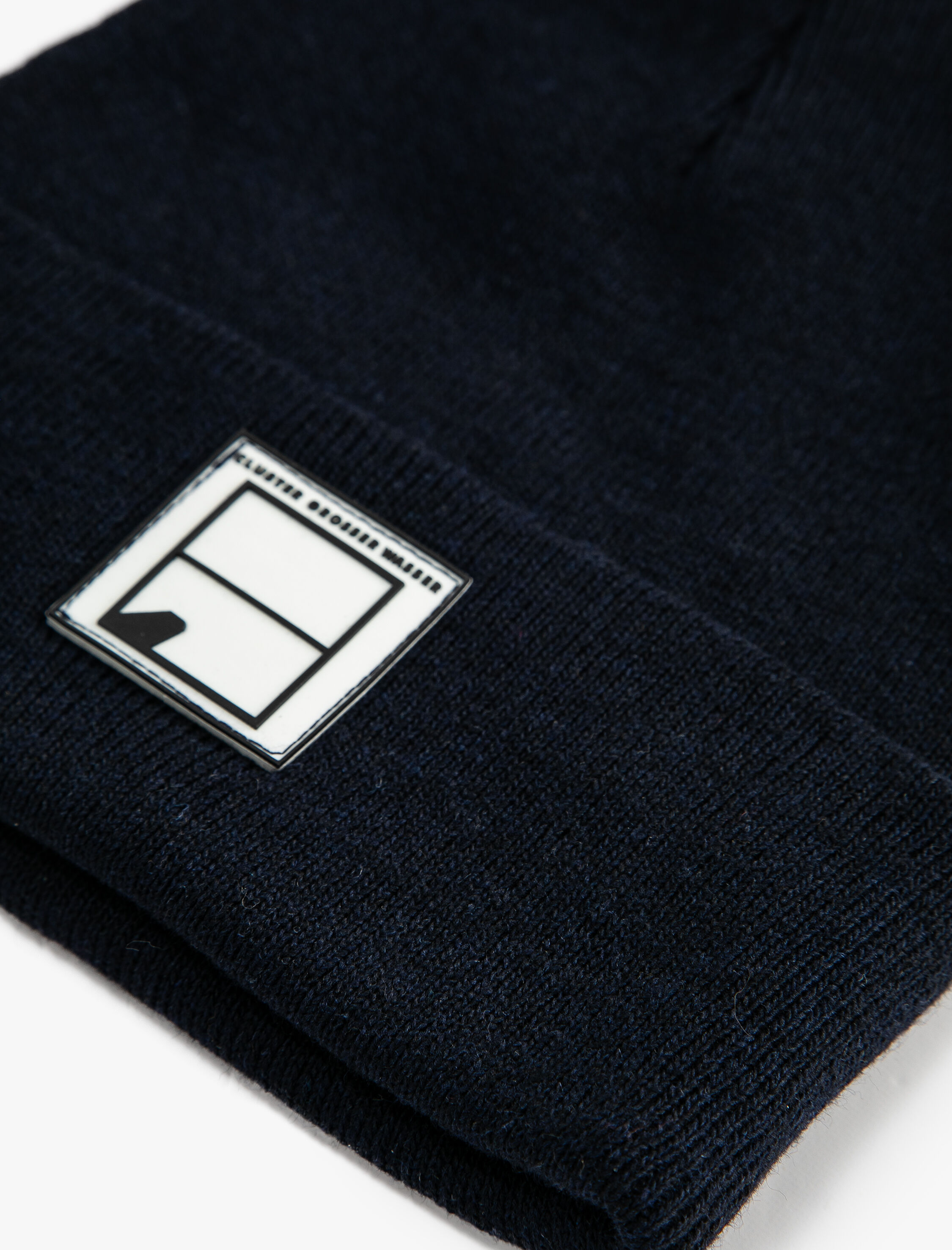 Erkek Örgü Bere Katlamalı Etiket İşlemeli