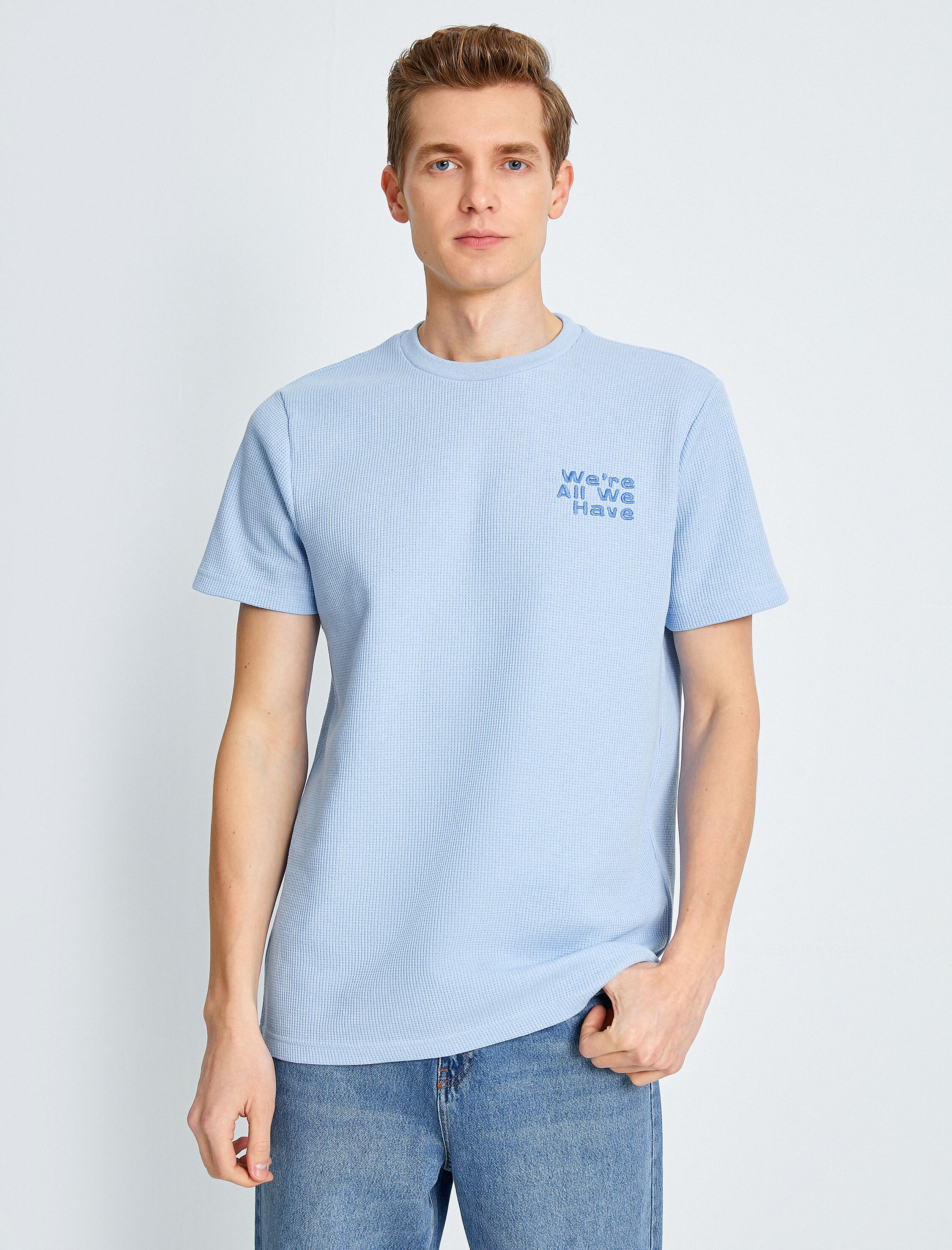   Regular Fit İşlemeli Tişört