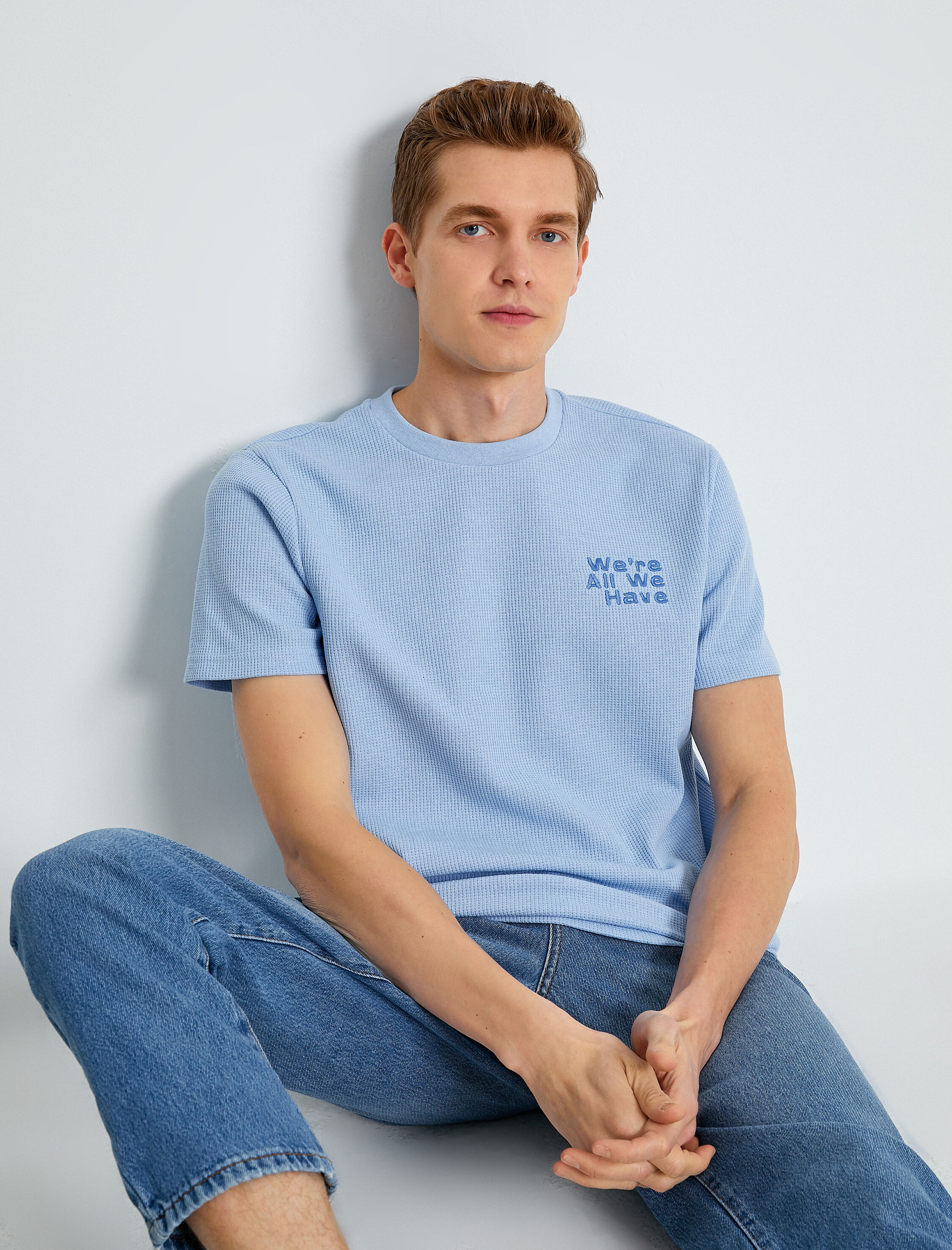   Regular Fit İşlemeli Tişört