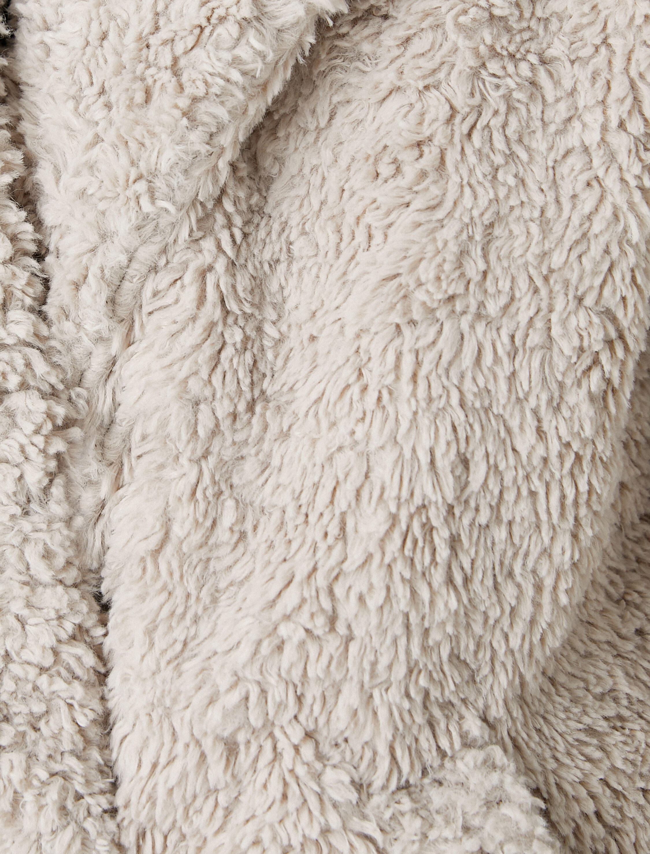   Kruvaze Oversize Peluş Kısa Kaban