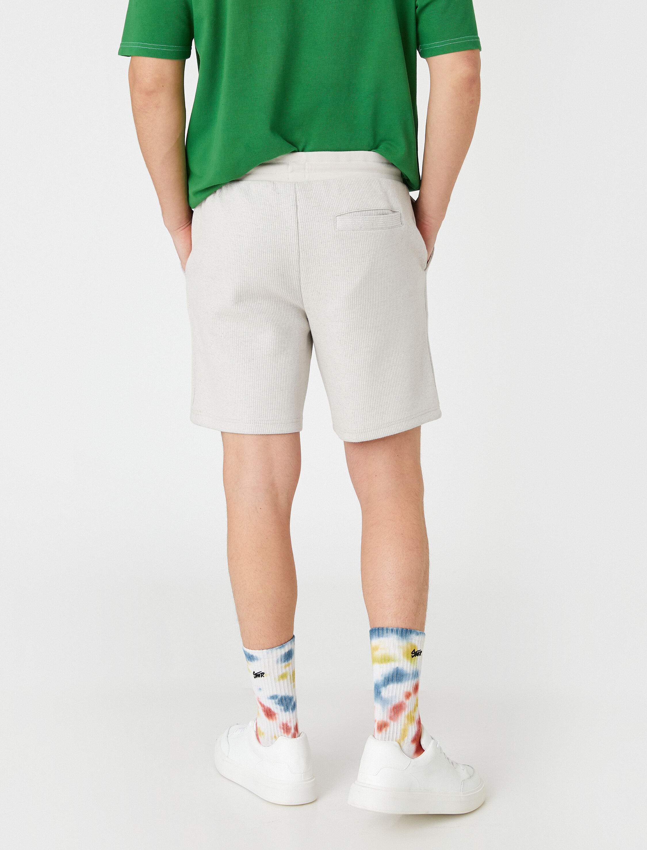   Beli Bağcıklı Bermuda Şort Cep Detaylı