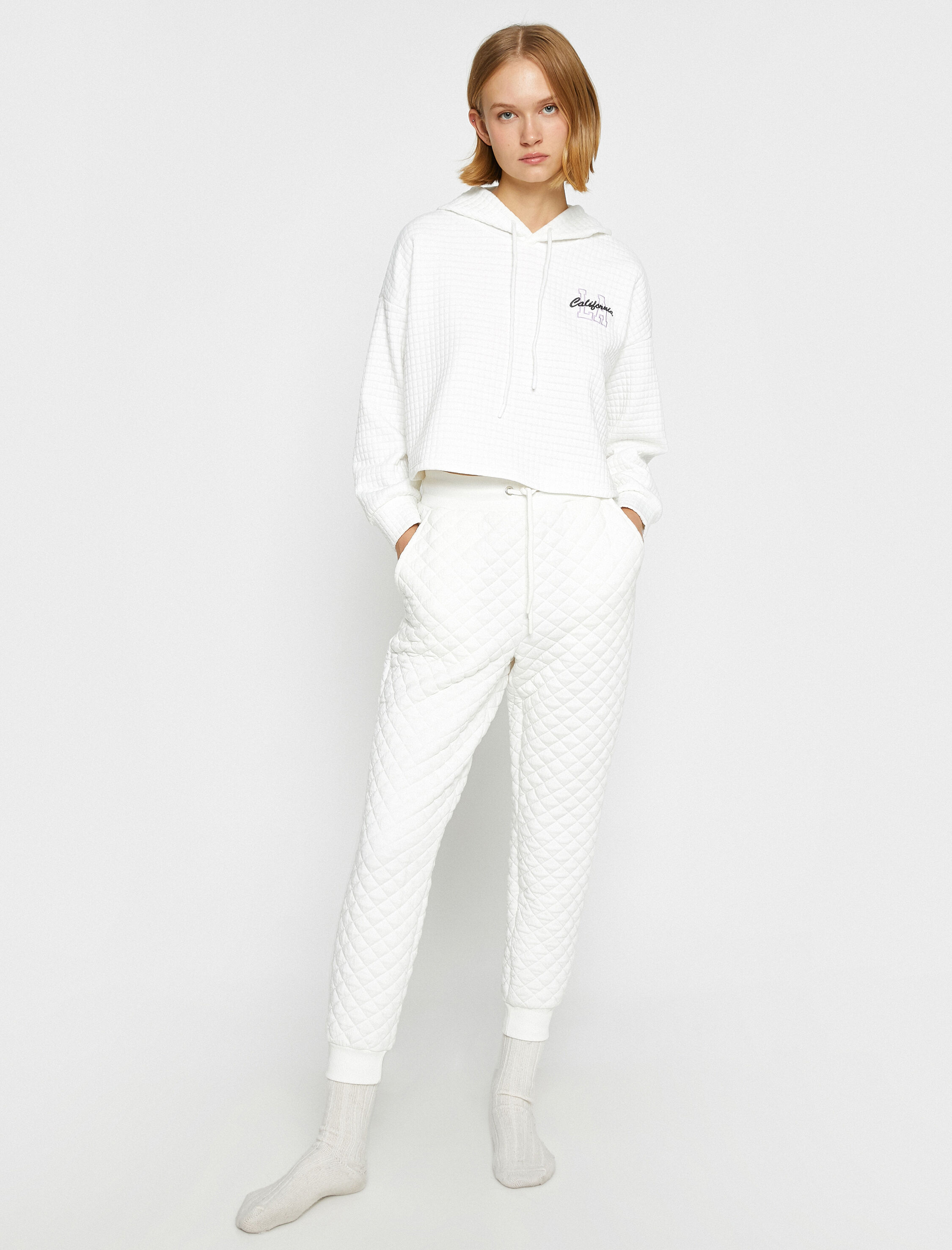 Kapüşonlu Pijama Üstü İşlemeli