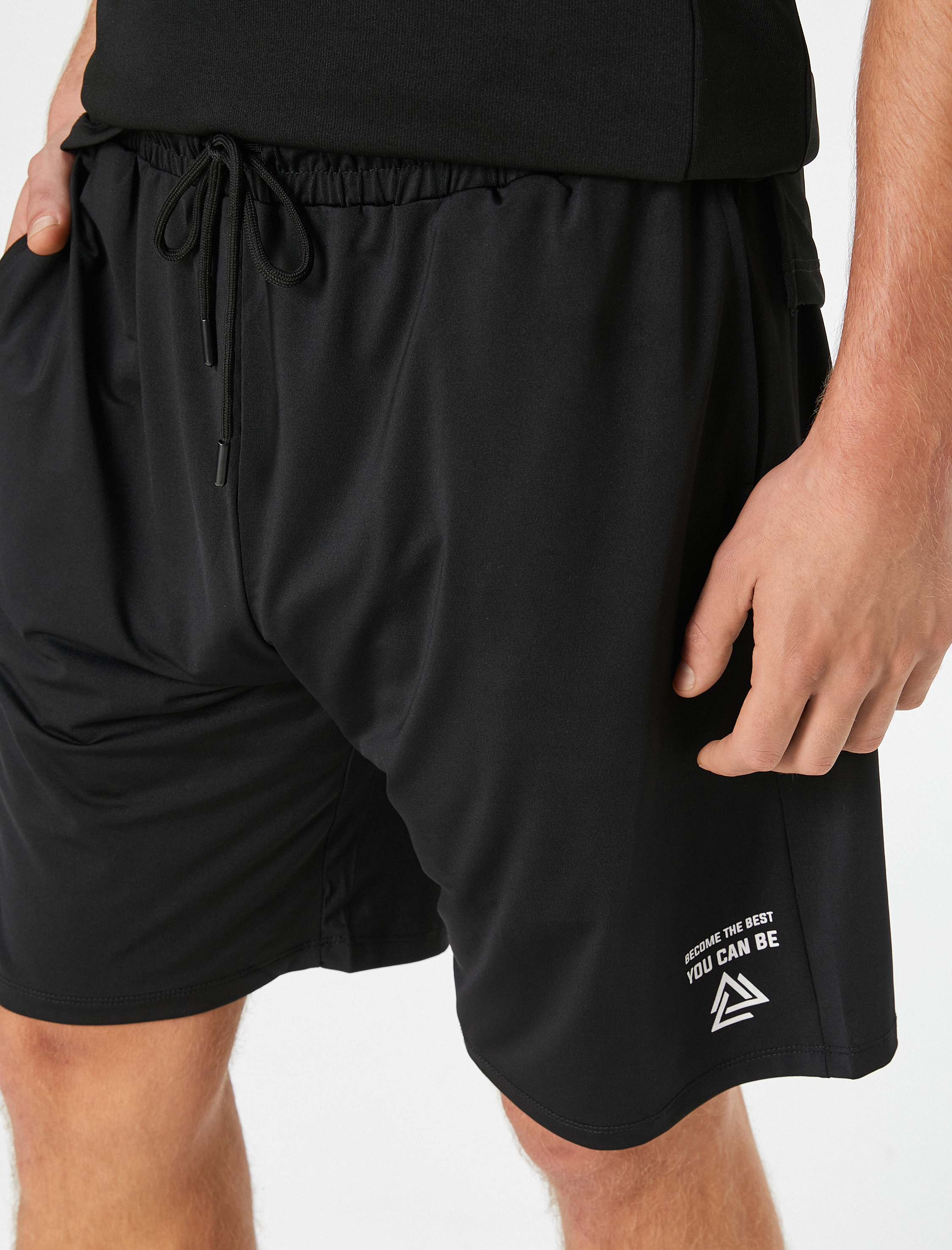   Spor Şort Beli Bağcıklı Slogan Baskılı Cepli