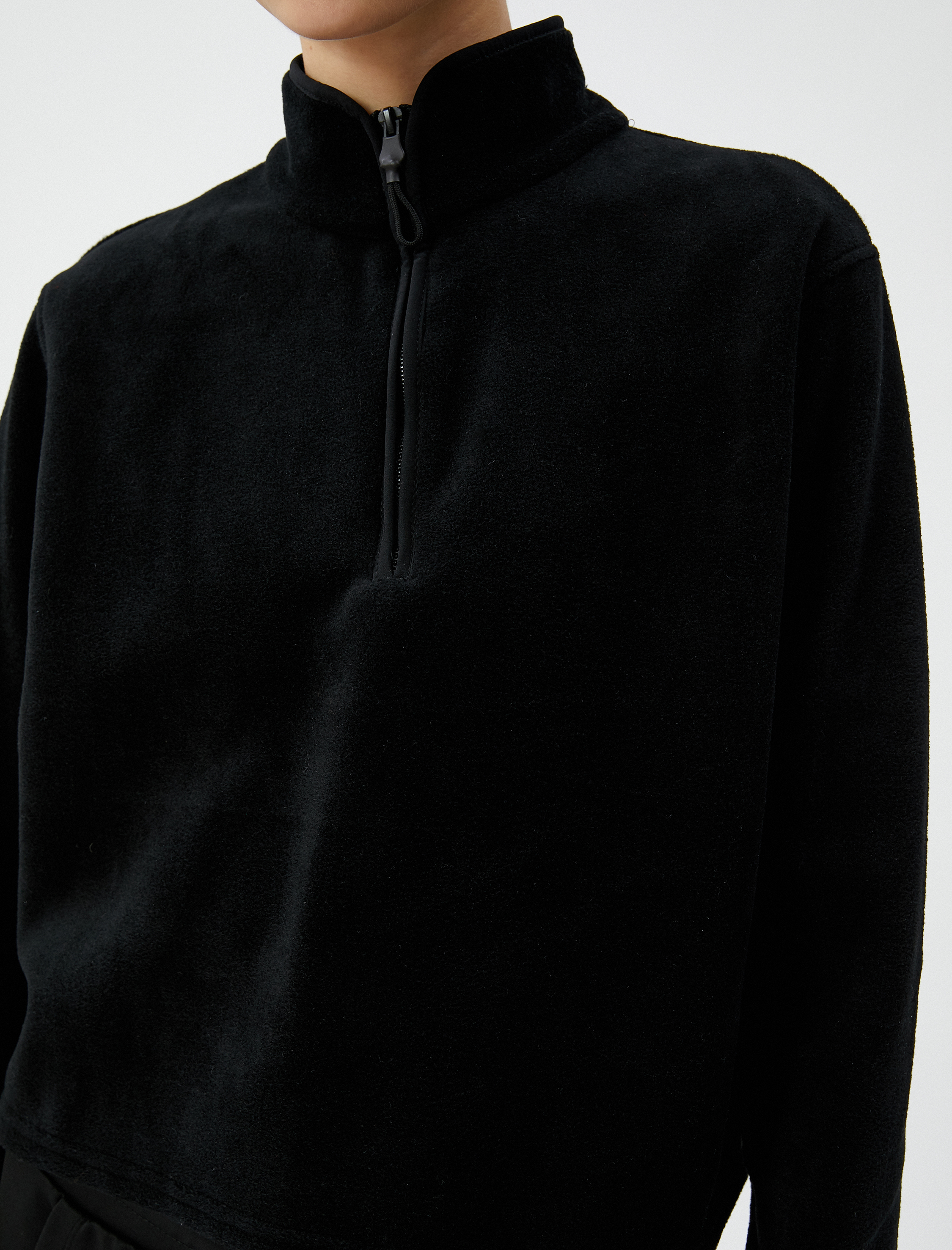 Polar Sweatshirt Yarım Fermuarlı Dik Yaka Uzun Kollu Rahat Kesim