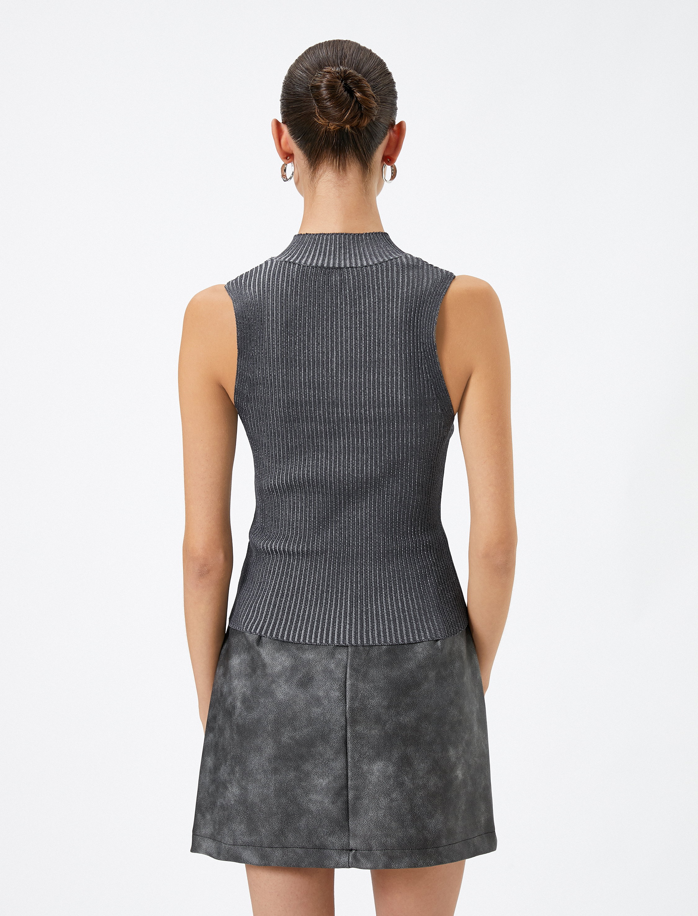   Fitilli Atlet Yarım Fermuarlı Dik Yaka Metalik Simli