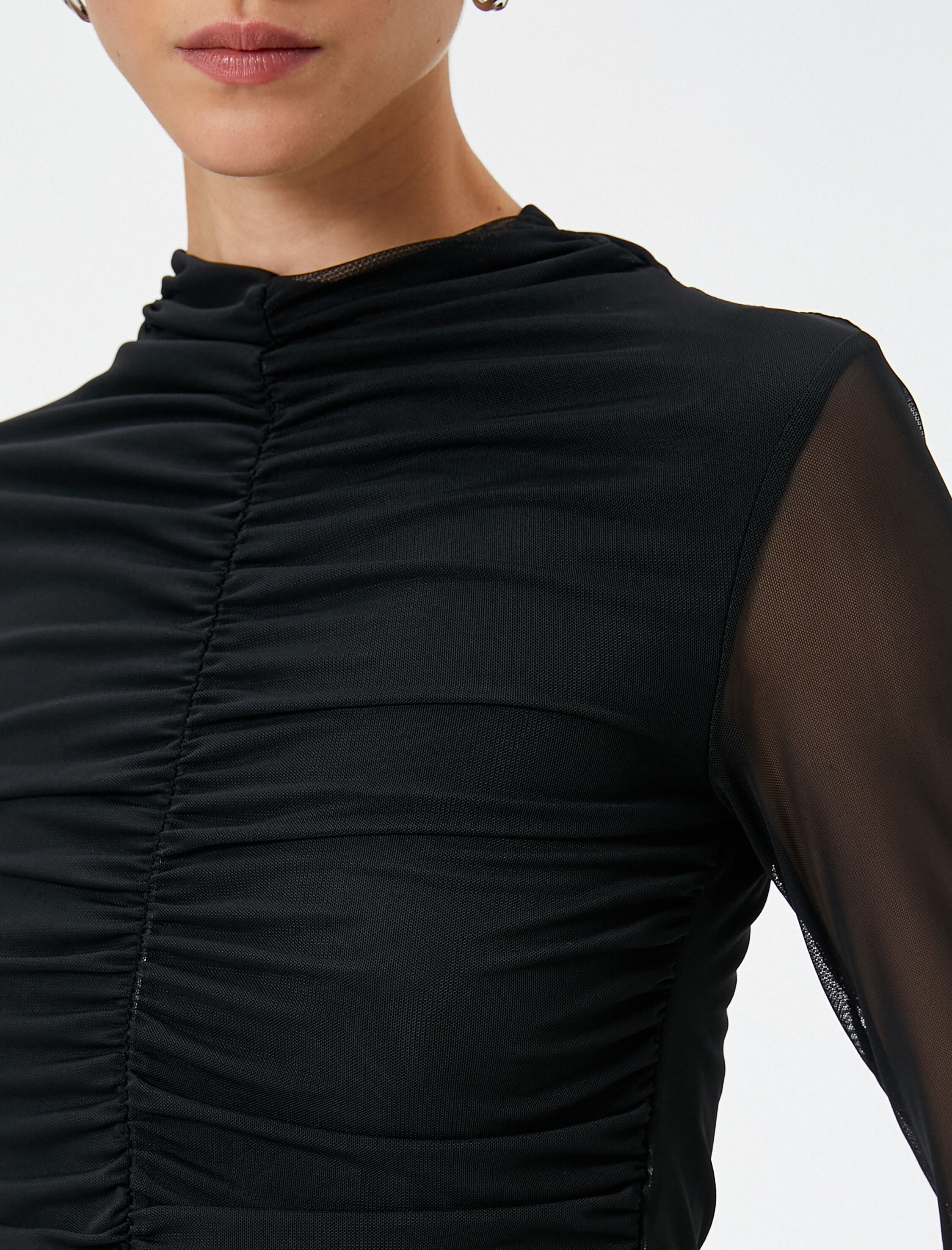   Uzun Kollu Tişört Kolları Tül Drapeli