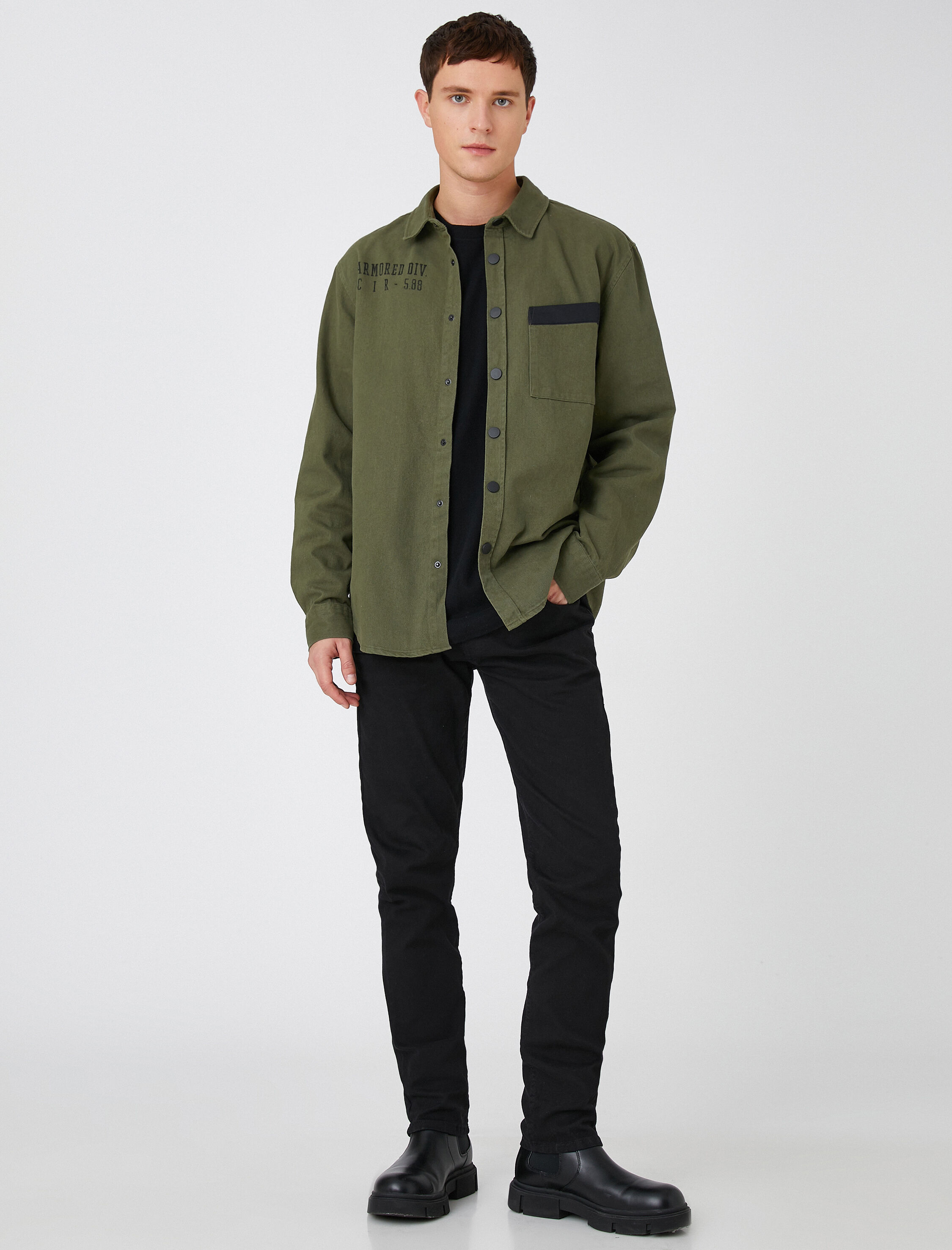   Yazı Baskılı Gömlek Ceket Çıtçıtlı Cep Detaylı Pamuklu