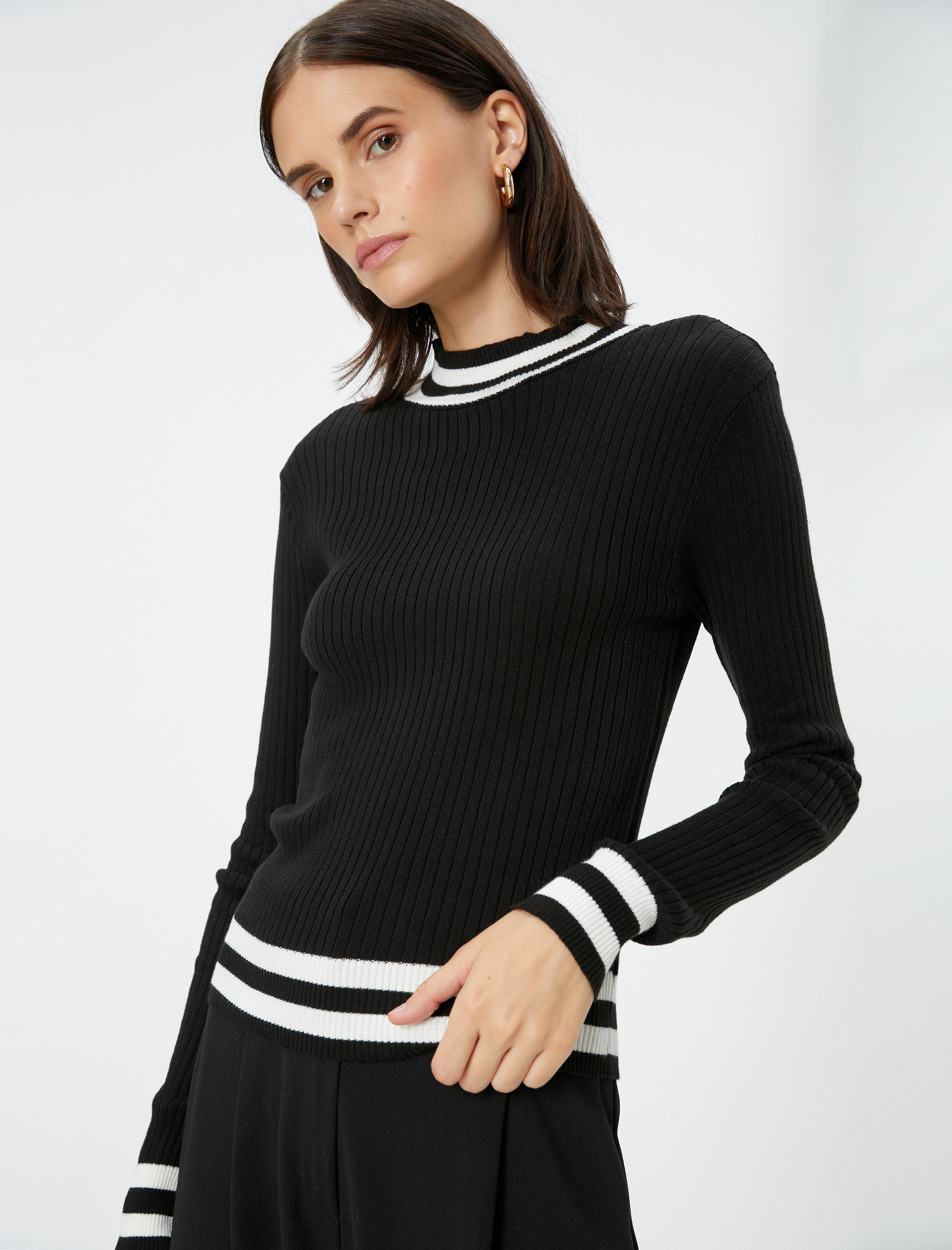   Triko Kazak Fitilli Bisiklet Yaka Uzun Kollu Çizgi Detaylı