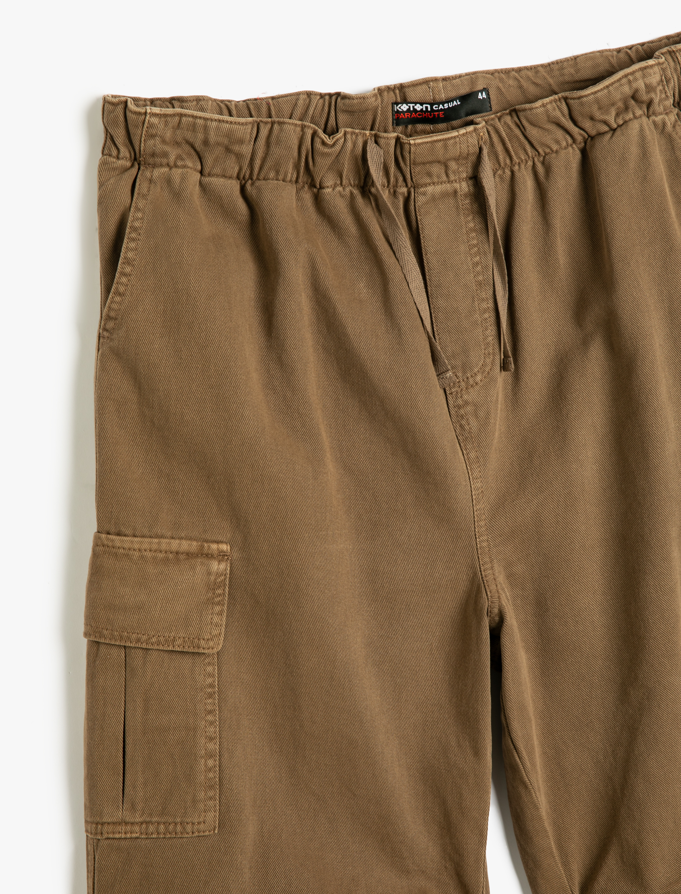   Kargo Paraşüt Pantolon Beli Bağcıklı Cepli Paça Detaylı