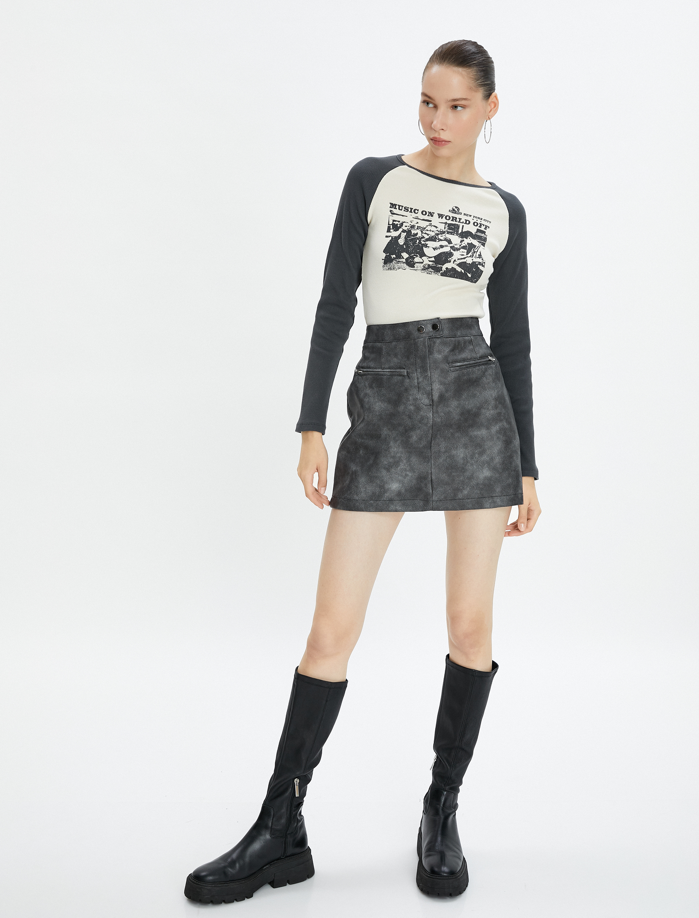   Uzun Reglan Kollu Tişört Renk Kontrastlı Fotoğraf Baskılı Bisiklet Yaka Pamuklu