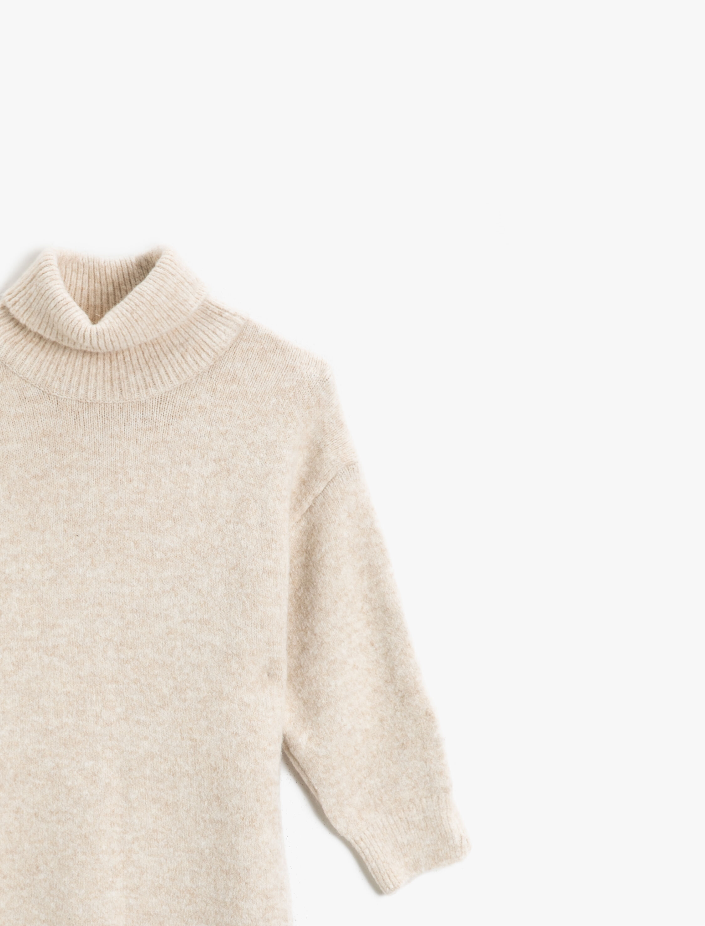  Kız Çocuk Uzun Triko Boğazlı Kazak