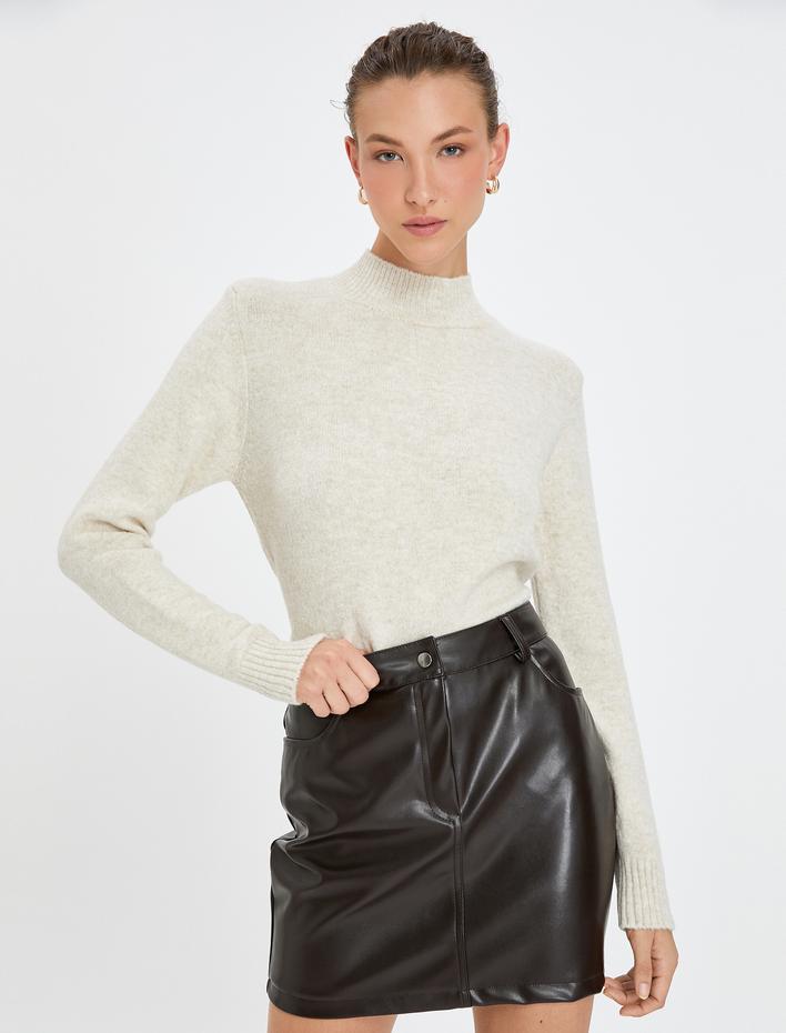  Dik Yaka Triko Kazak Uzun Kollu