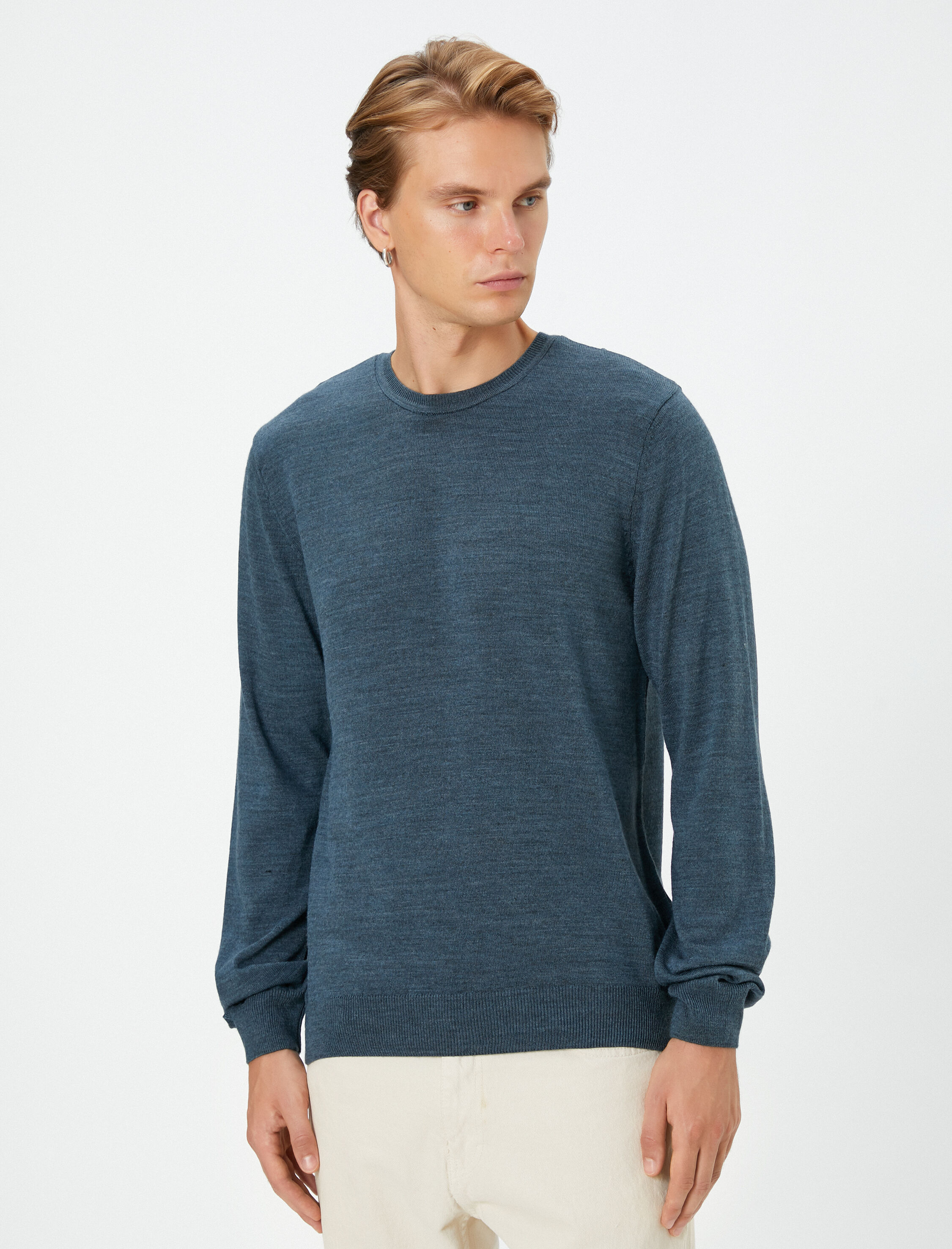   Basic Triko Kazak Bisiklet Yaka Dar Kesim Uzun Kollu