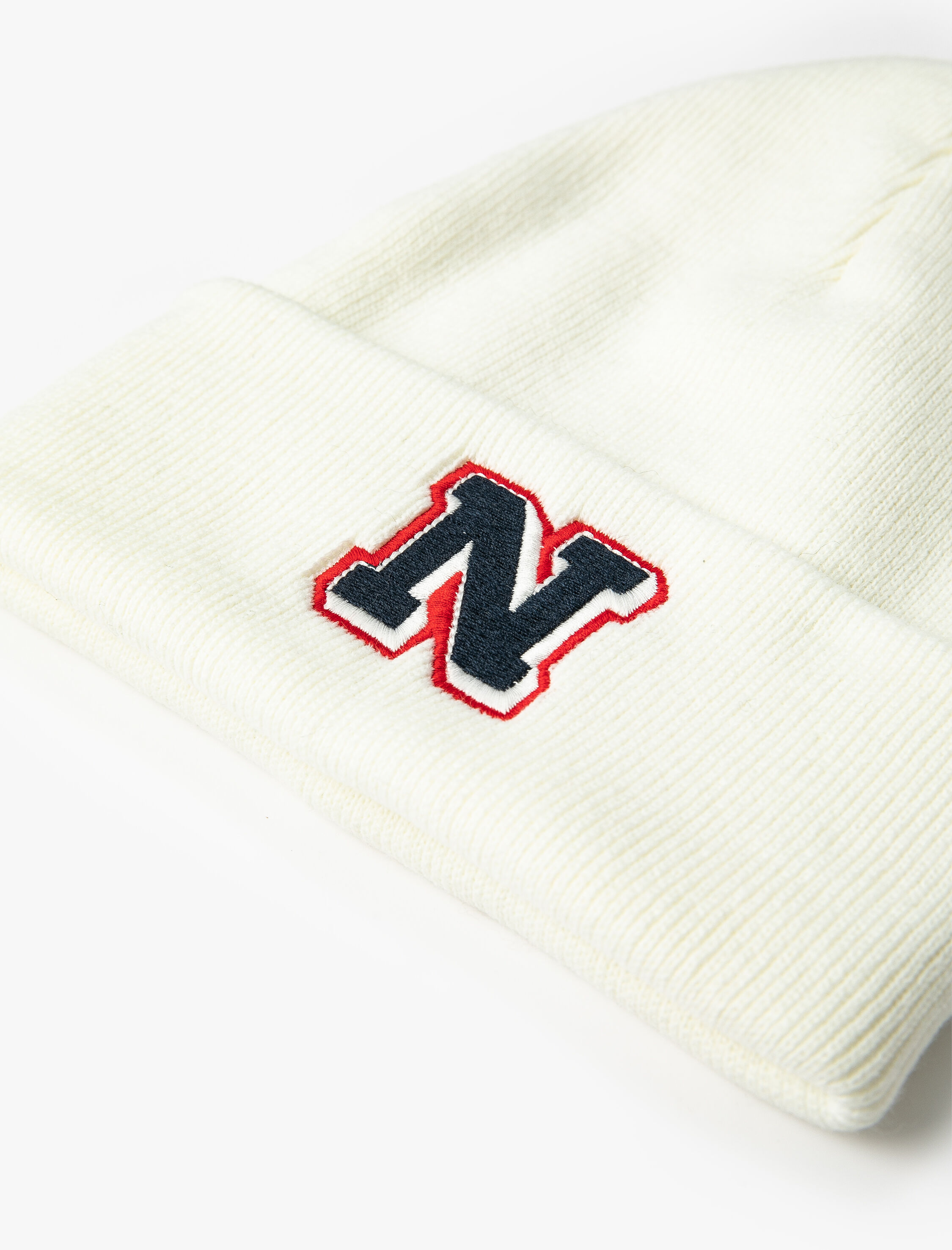  Erkek Kolej Bere Harf İşlemeli Katlama Detaylı