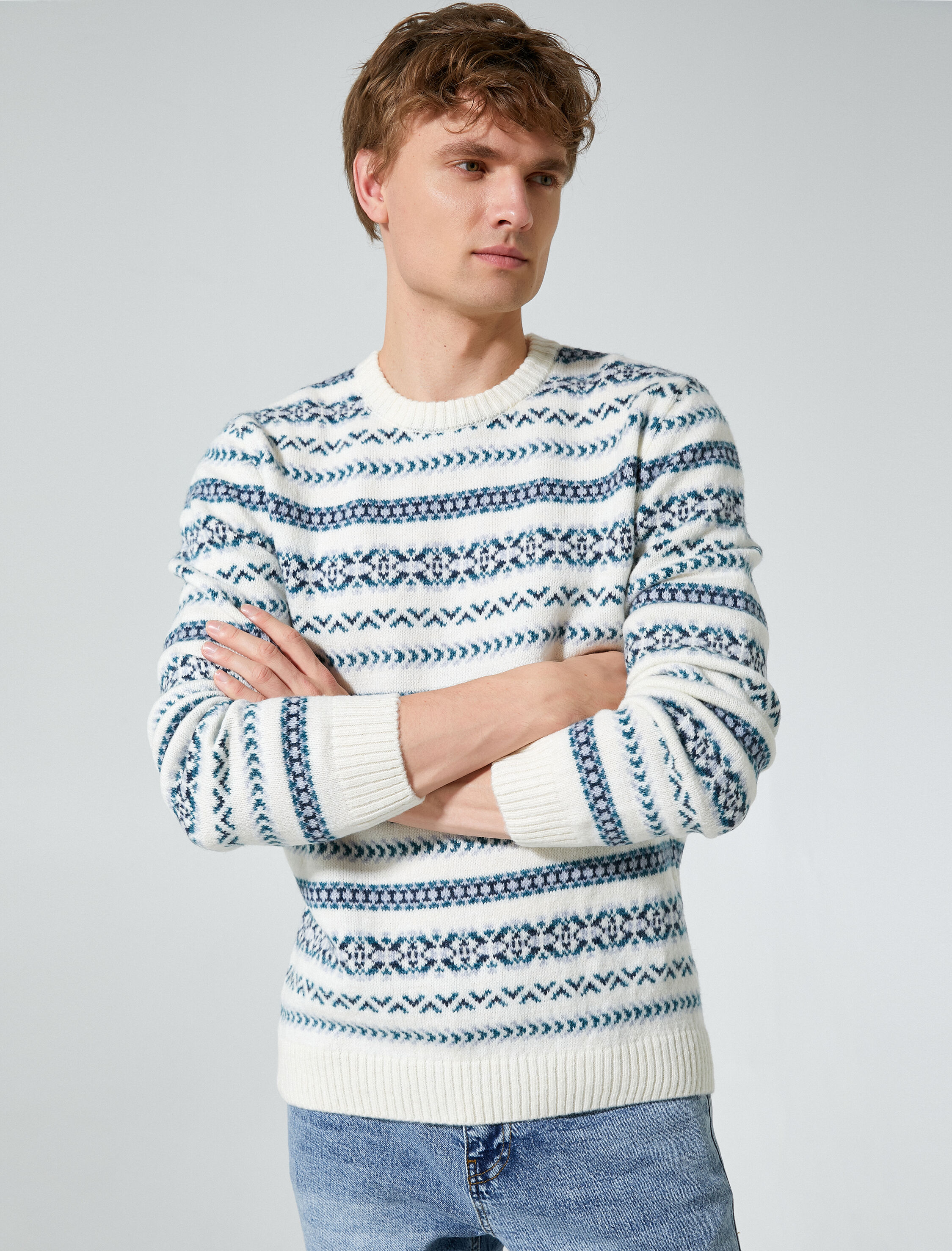   Bisiklet Yaka Kazak Etnik Detaylı Akrilik Karışımlı