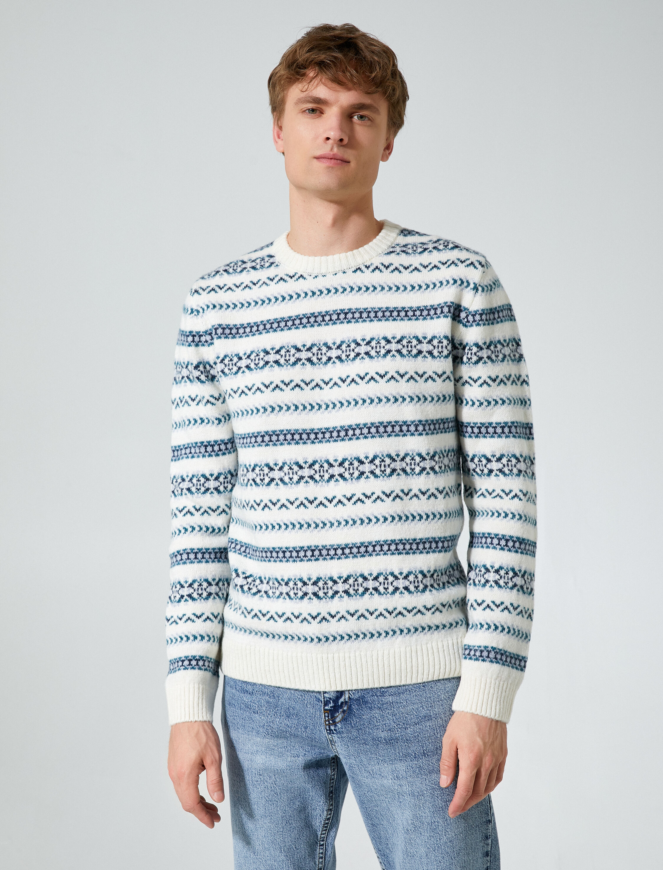   Bisiklet Yaka Kazak Etnik Detaylı Akrilik Karışımlı